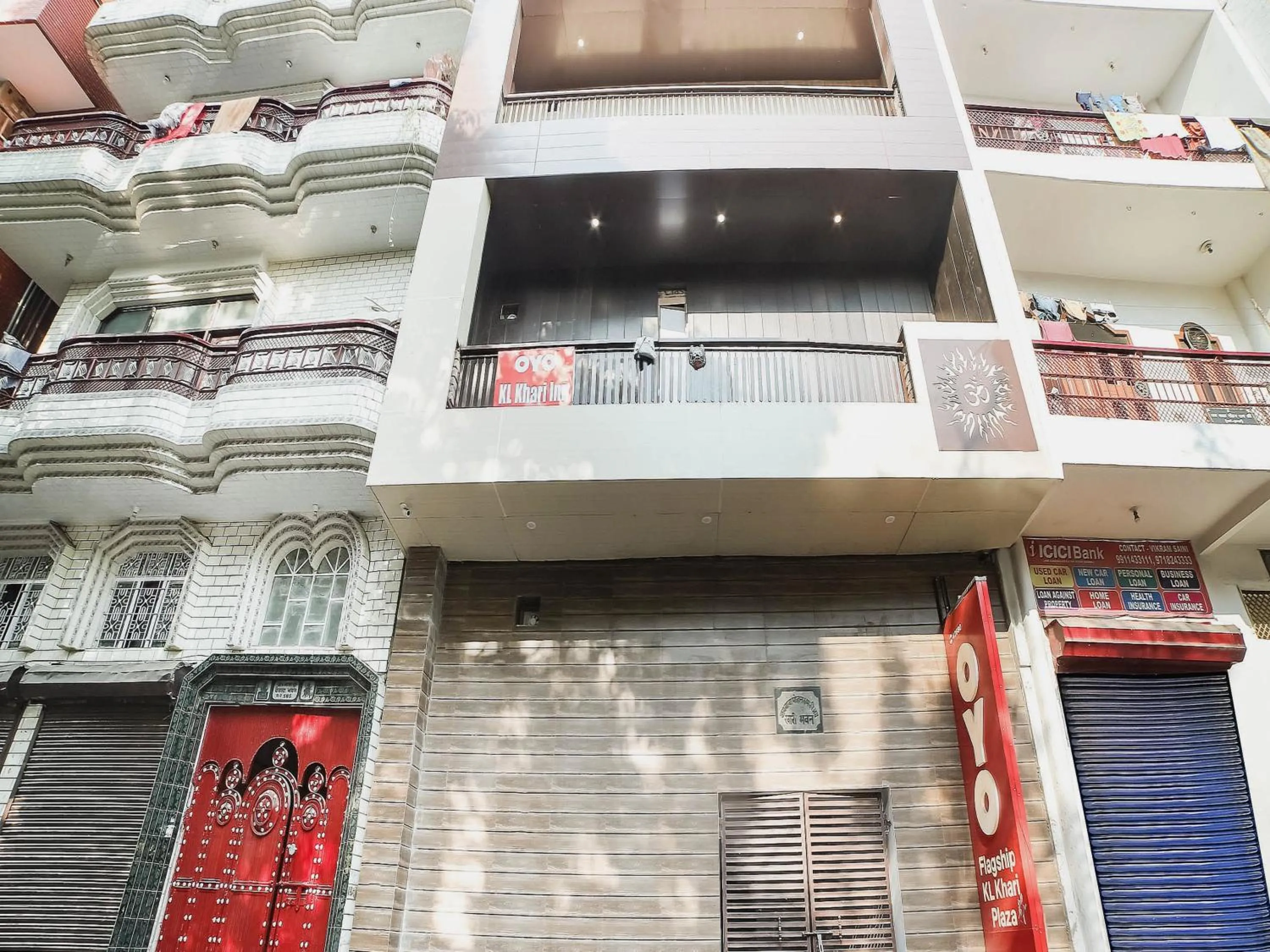 Facade/entrance in OYO Kl Khari Inn