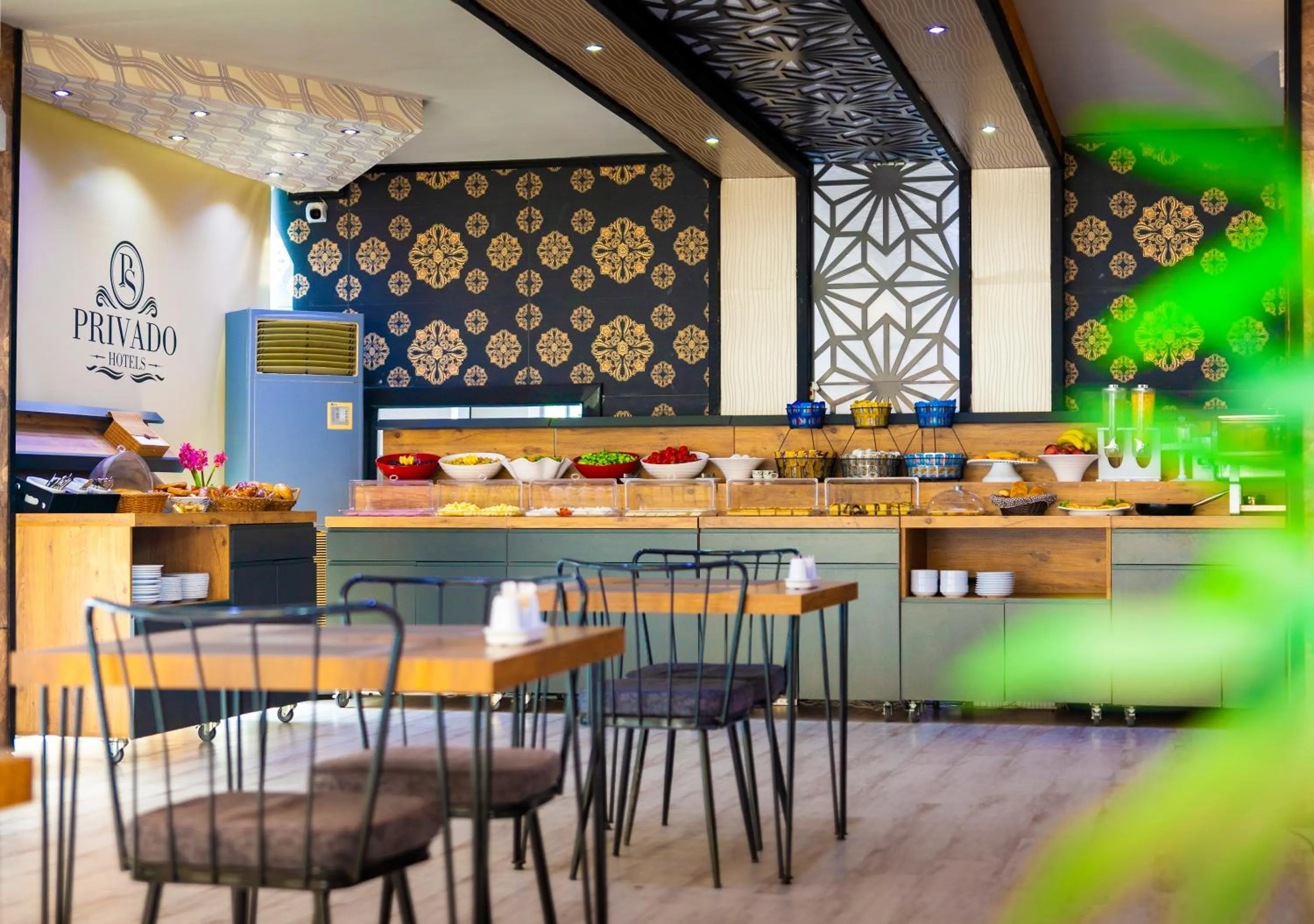 Breakfast in PRIVADO HOTELS