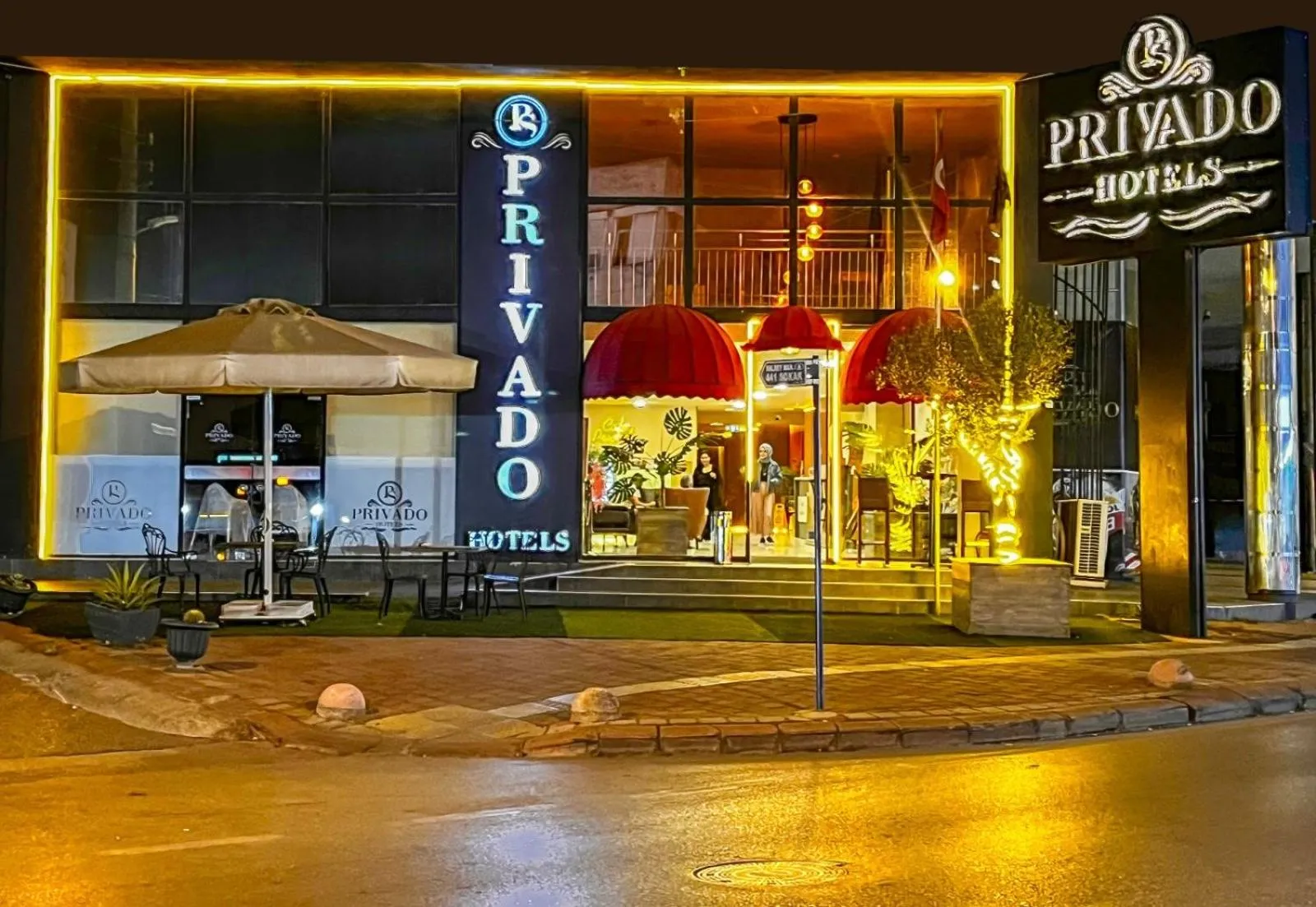 Property building in PRIVADO HOTELS