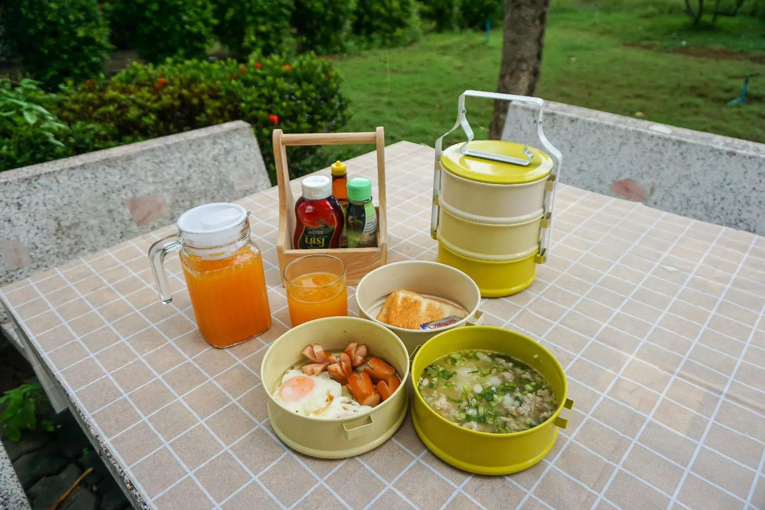 Breakfast in Beung Sampathuan Nakornchaisri Resort Breakfast in Beung Sampathuan Nakornchaisri Resort
