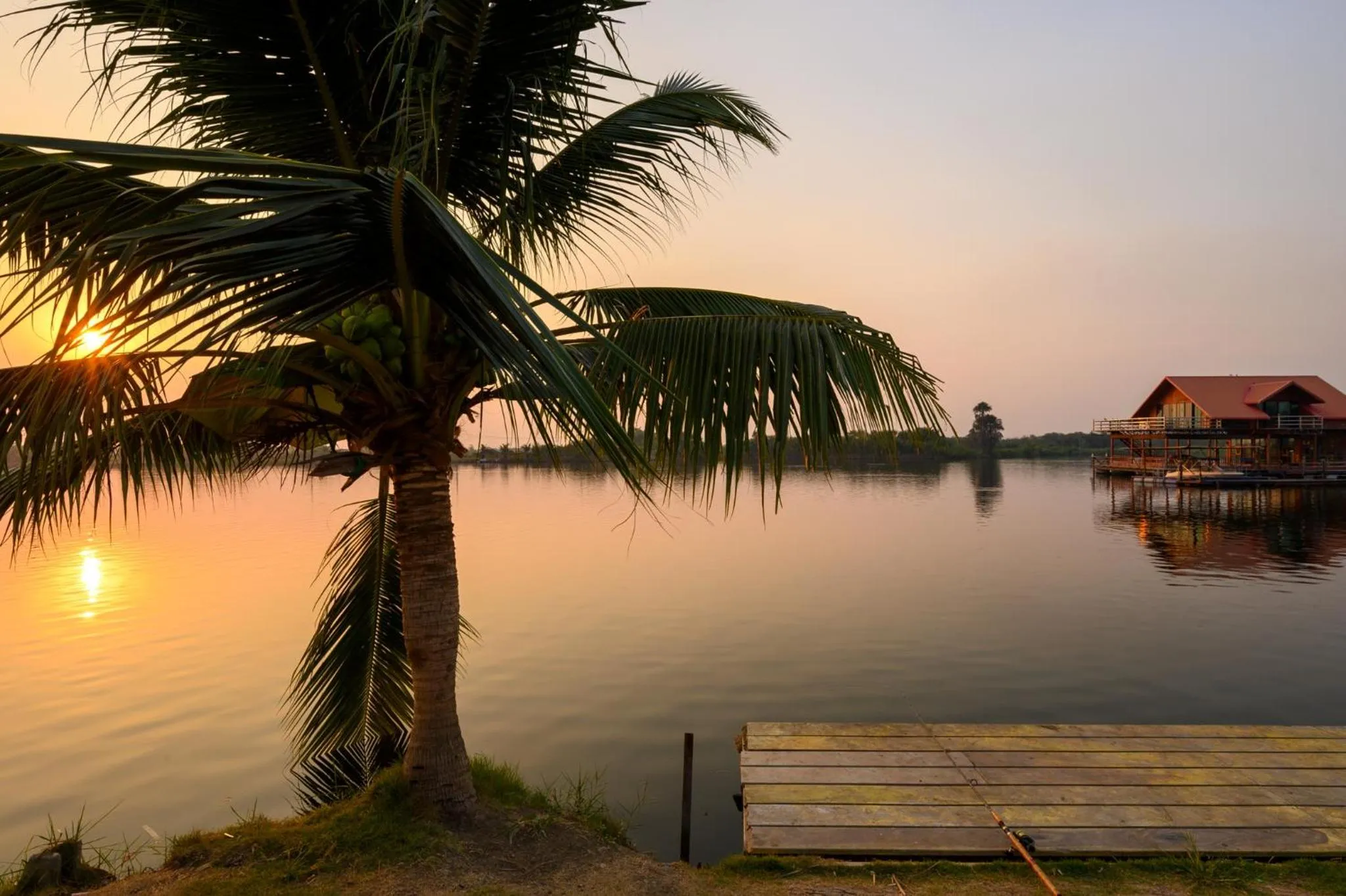 Day in Beung Sampathuan Nakornchaisri Resort