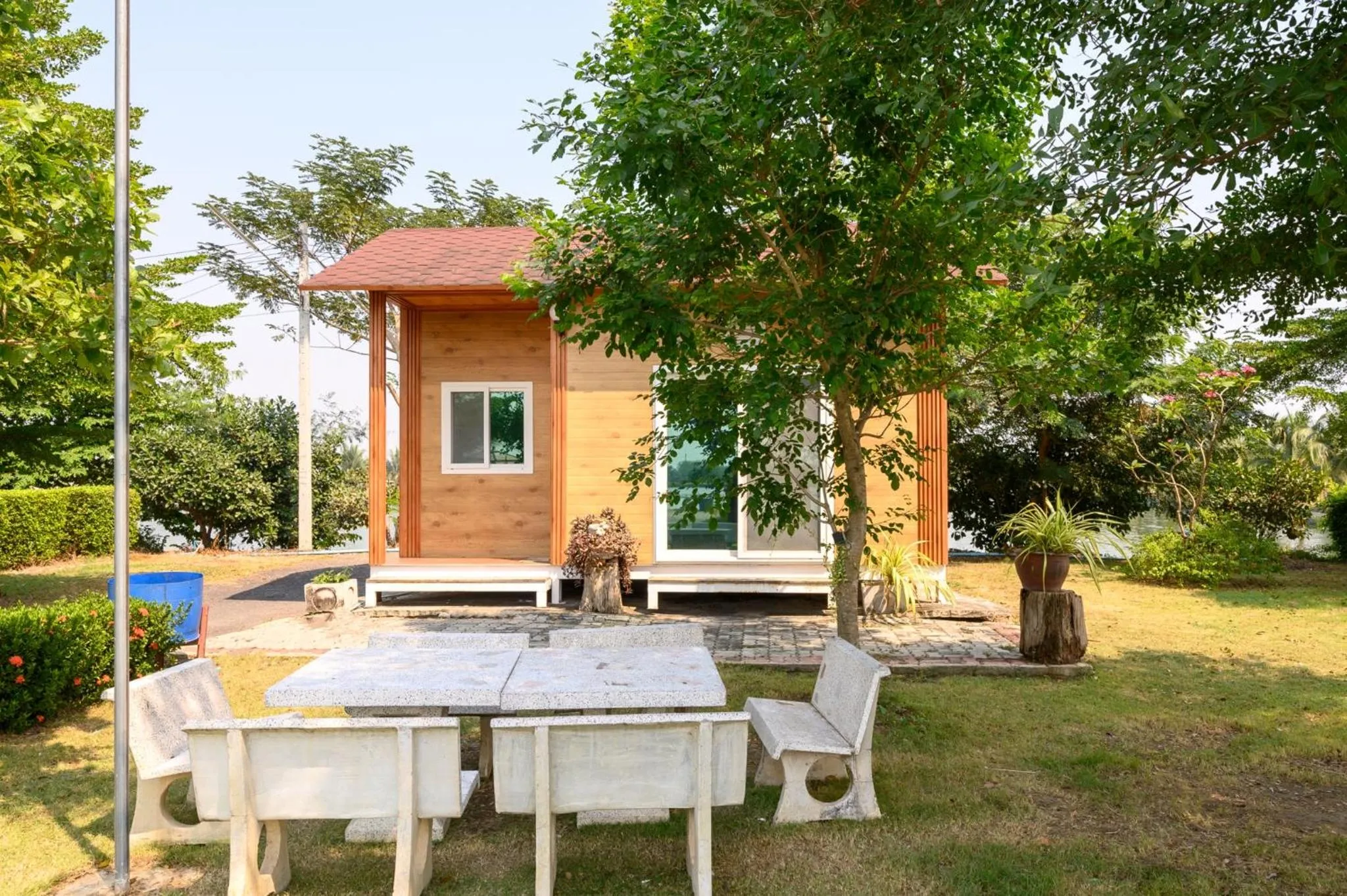 Property building in Beung Sampathuan Nakornchaisri Resort