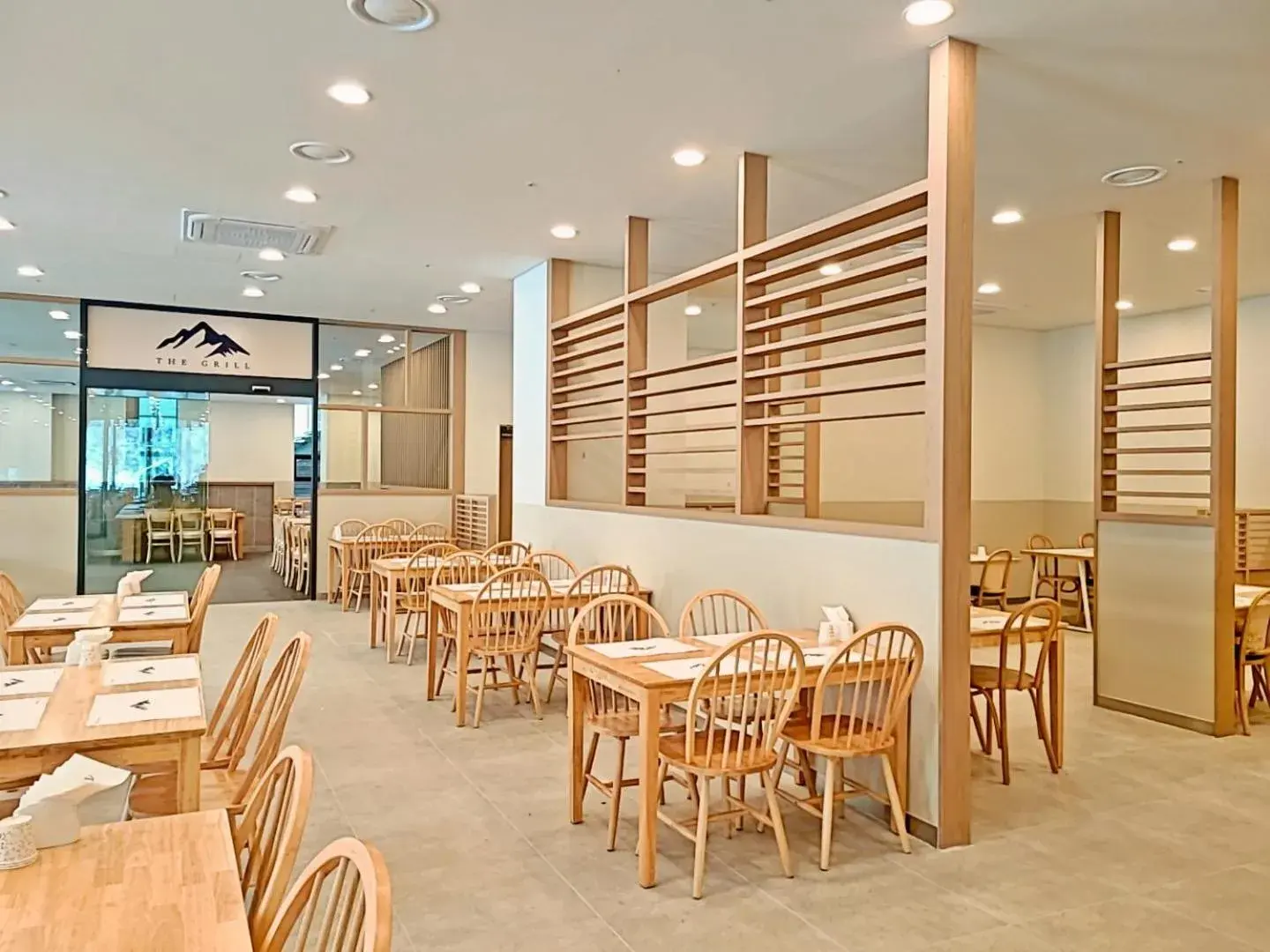 Restaurant/places to eat in Tops10 Resort Donggang Cistar Restaurant/places to eat in Tops10 Resort Donggang Cistar