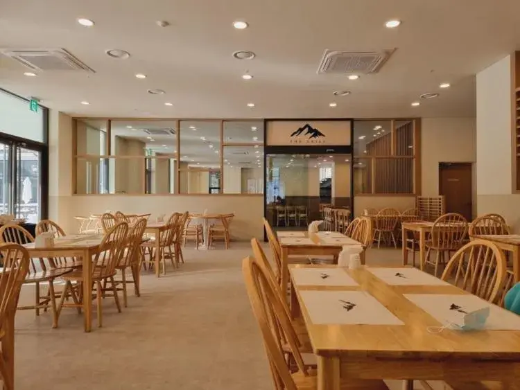 Restaurant/places to eat in Tops10 Resort Donggang Cistar Restaurant/places to eat in Tops10 Resort Donggang Cistar