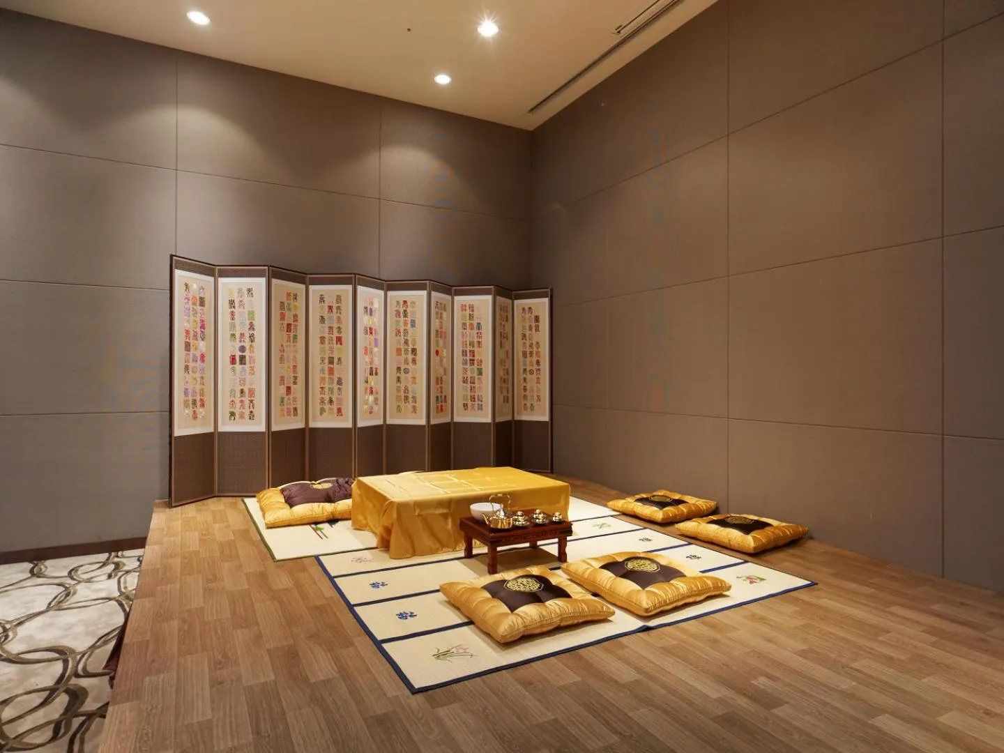 Property building in Tops10 Resort Donggang Cistar