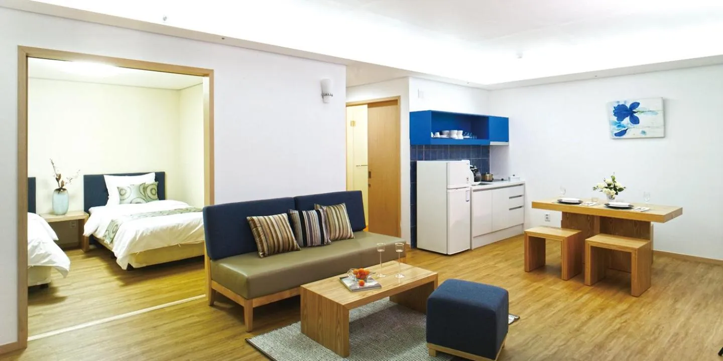 Bedroom, Bed in Tops10 Resort Donggang Cistar