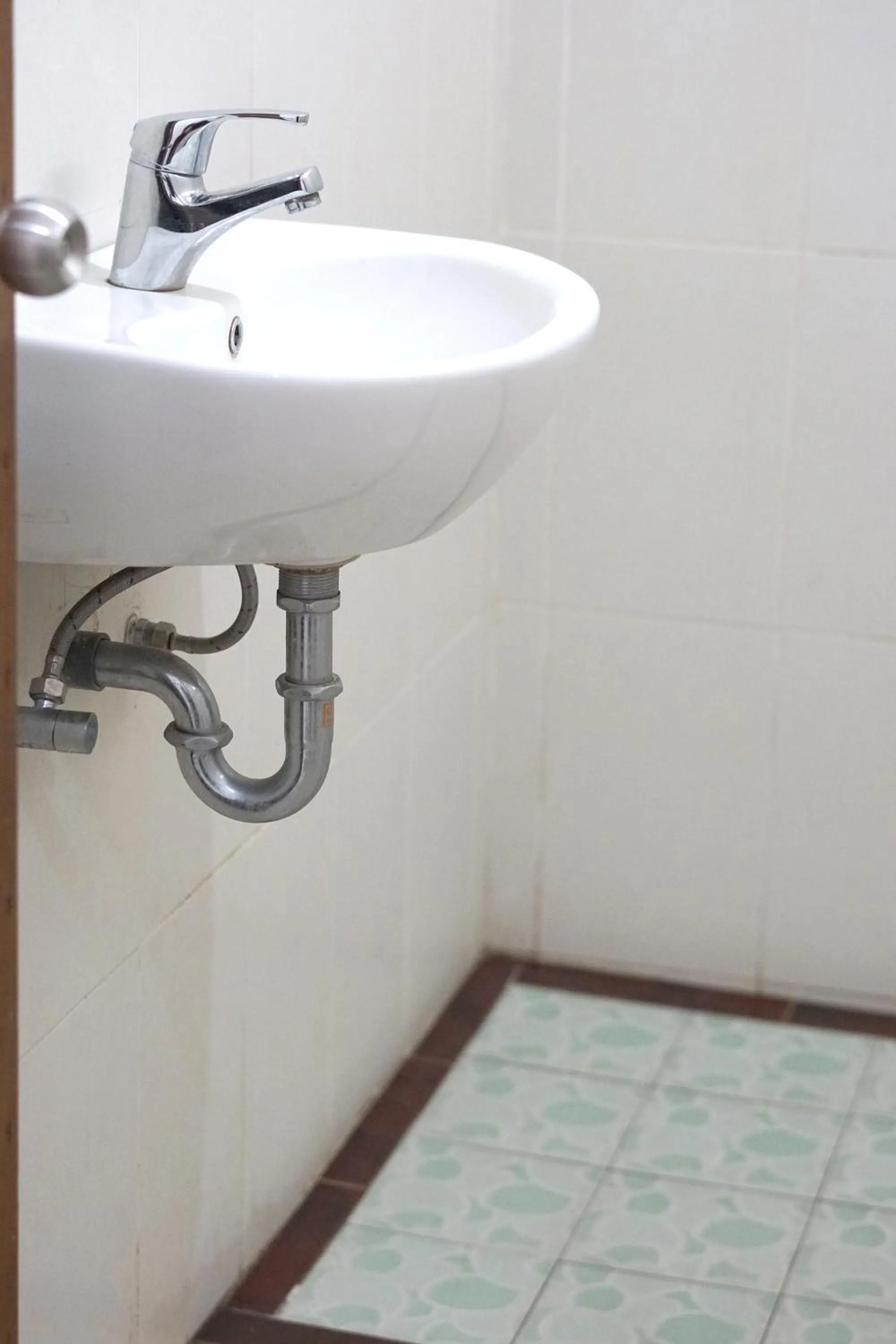 Toilet in Omah D'Taman by EPS