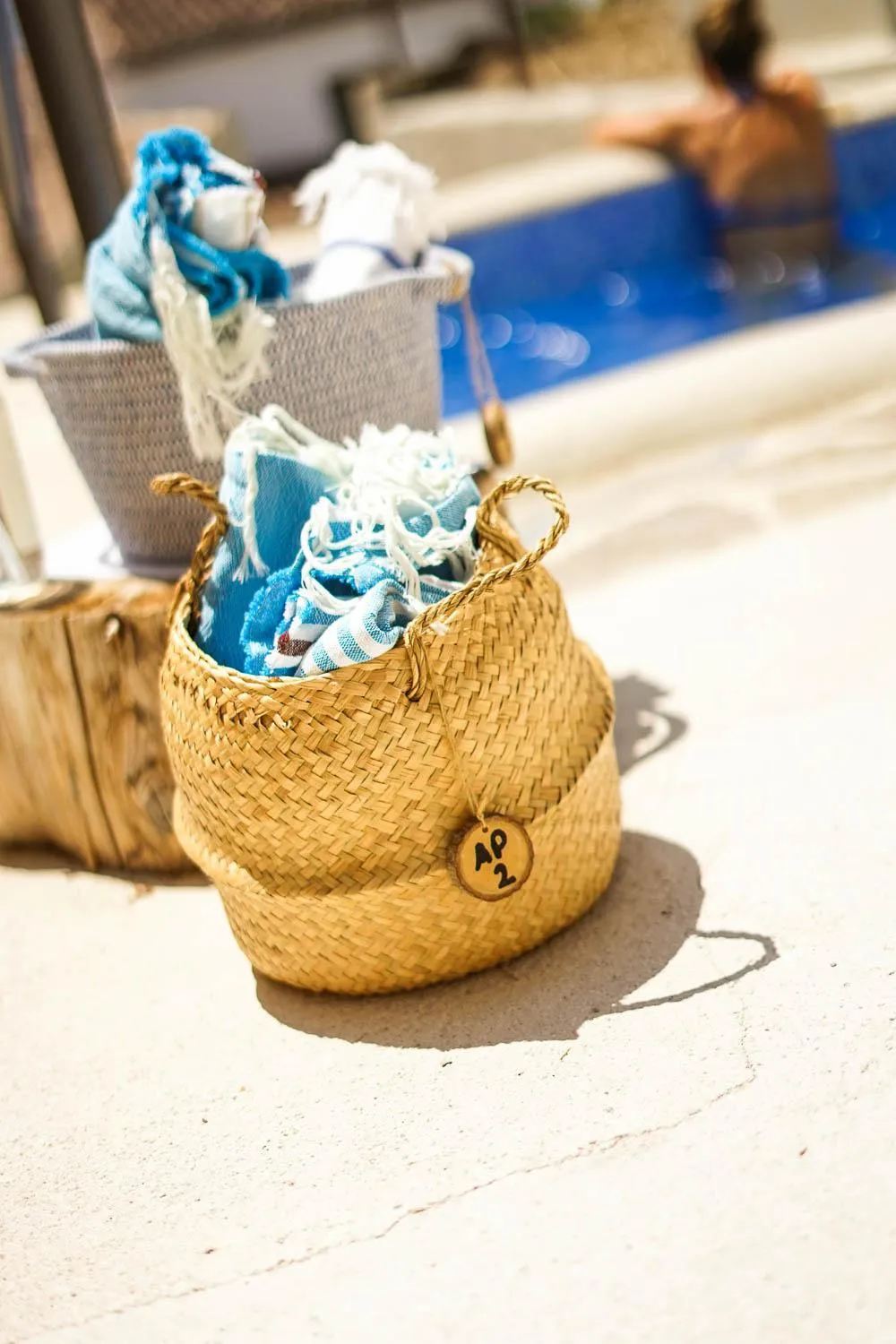 Decorative detail in Ronda Center Apartments with Pool