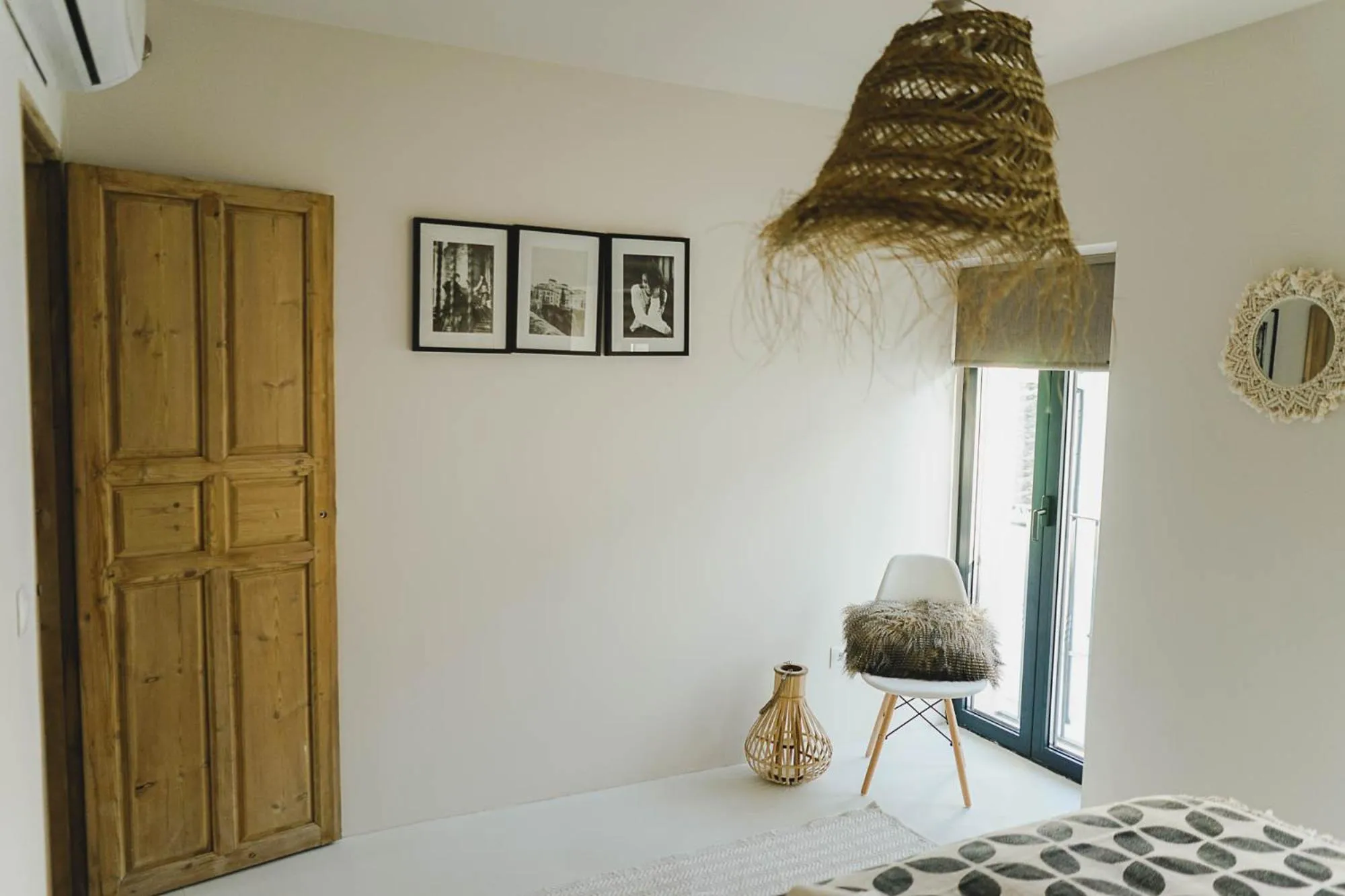 Other, Bed in Ronda Center Apartments with Pool