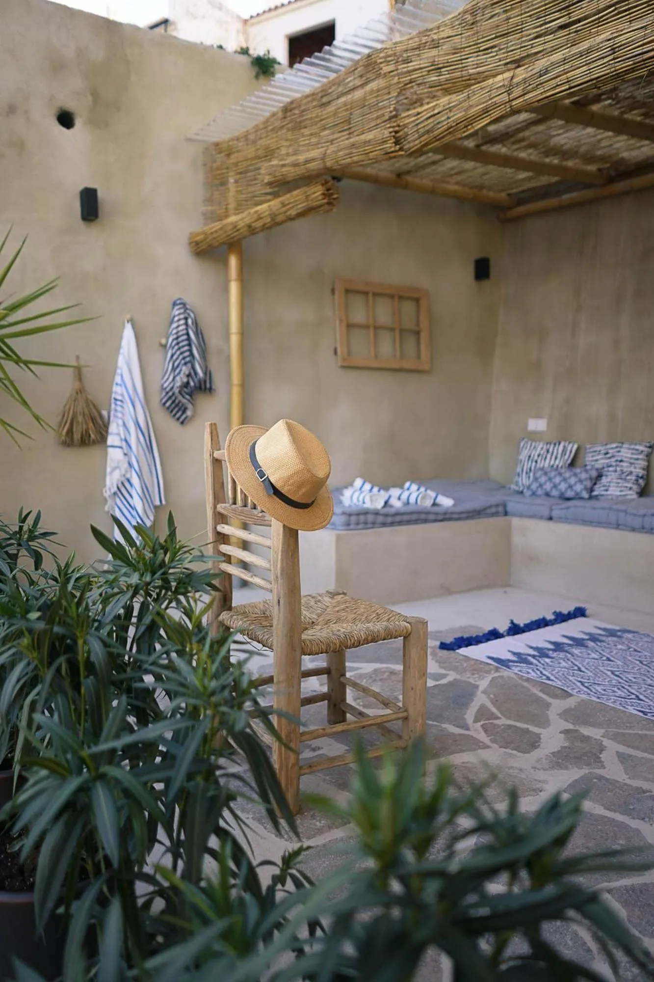 Patio in Ronda Center Apartments with Pool