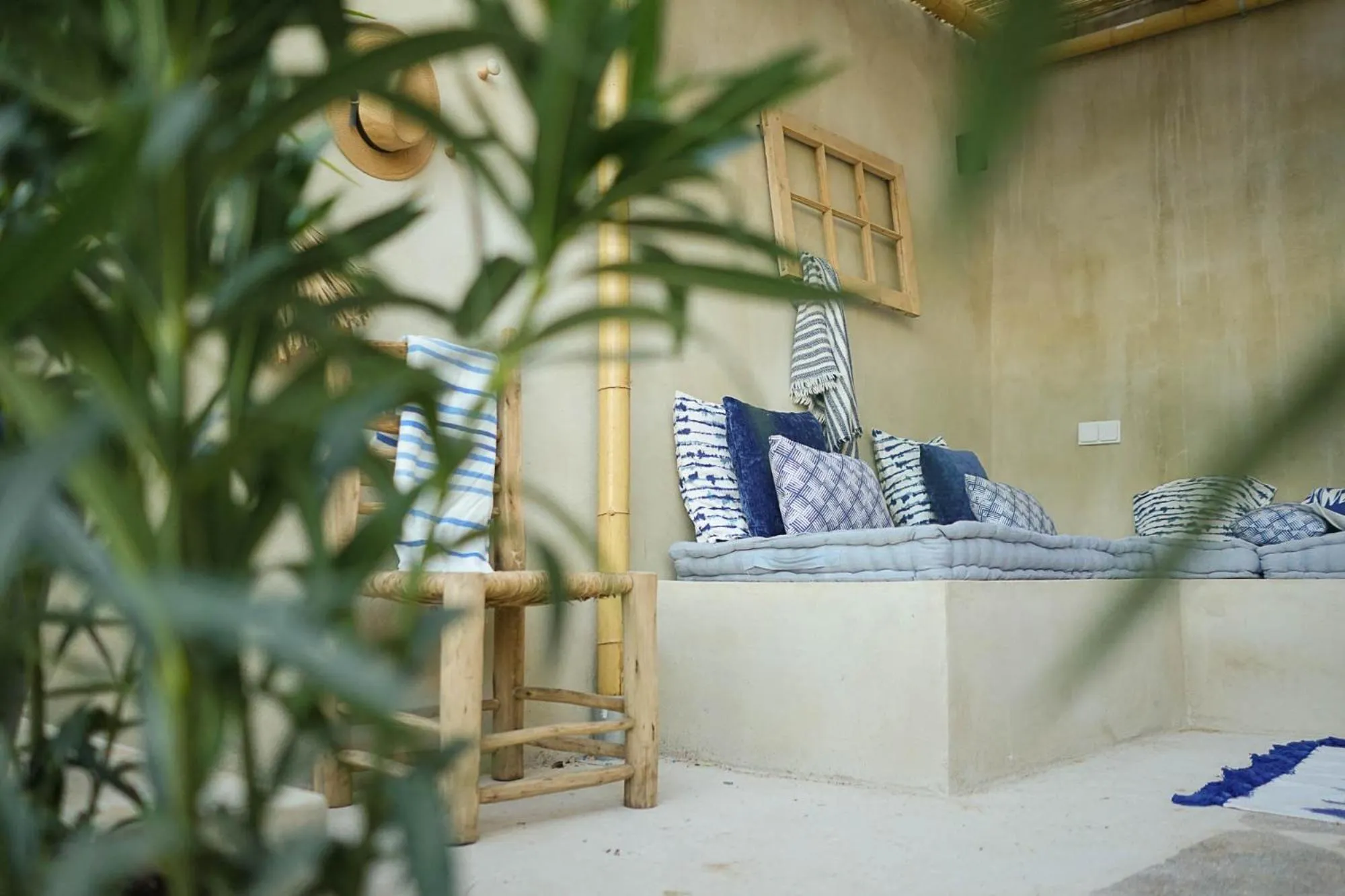 Patio in Ronda Center Apartments with Pool