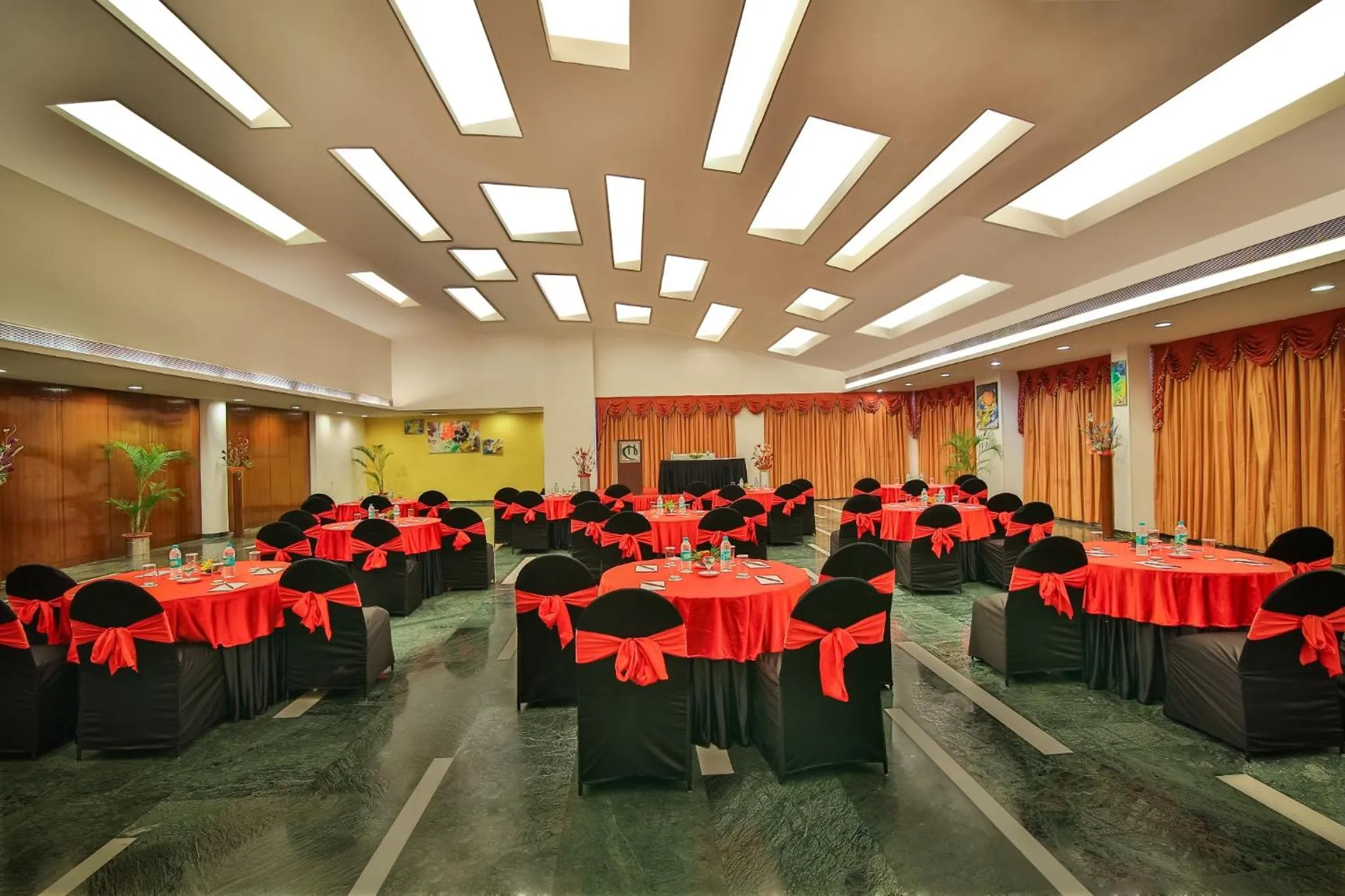 Business facilities in Capitol Hill