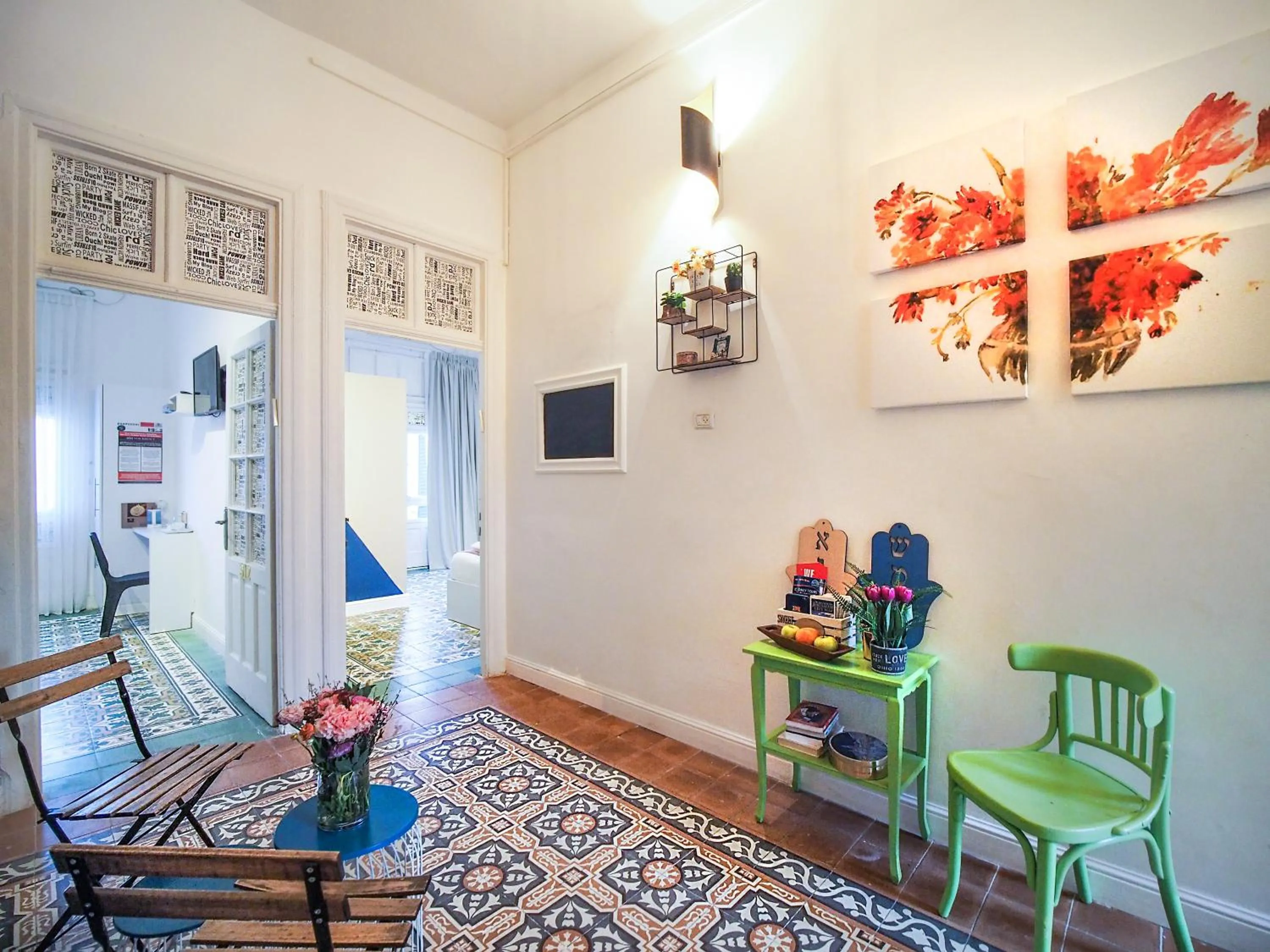 Seating area in Paamonim Central Studios