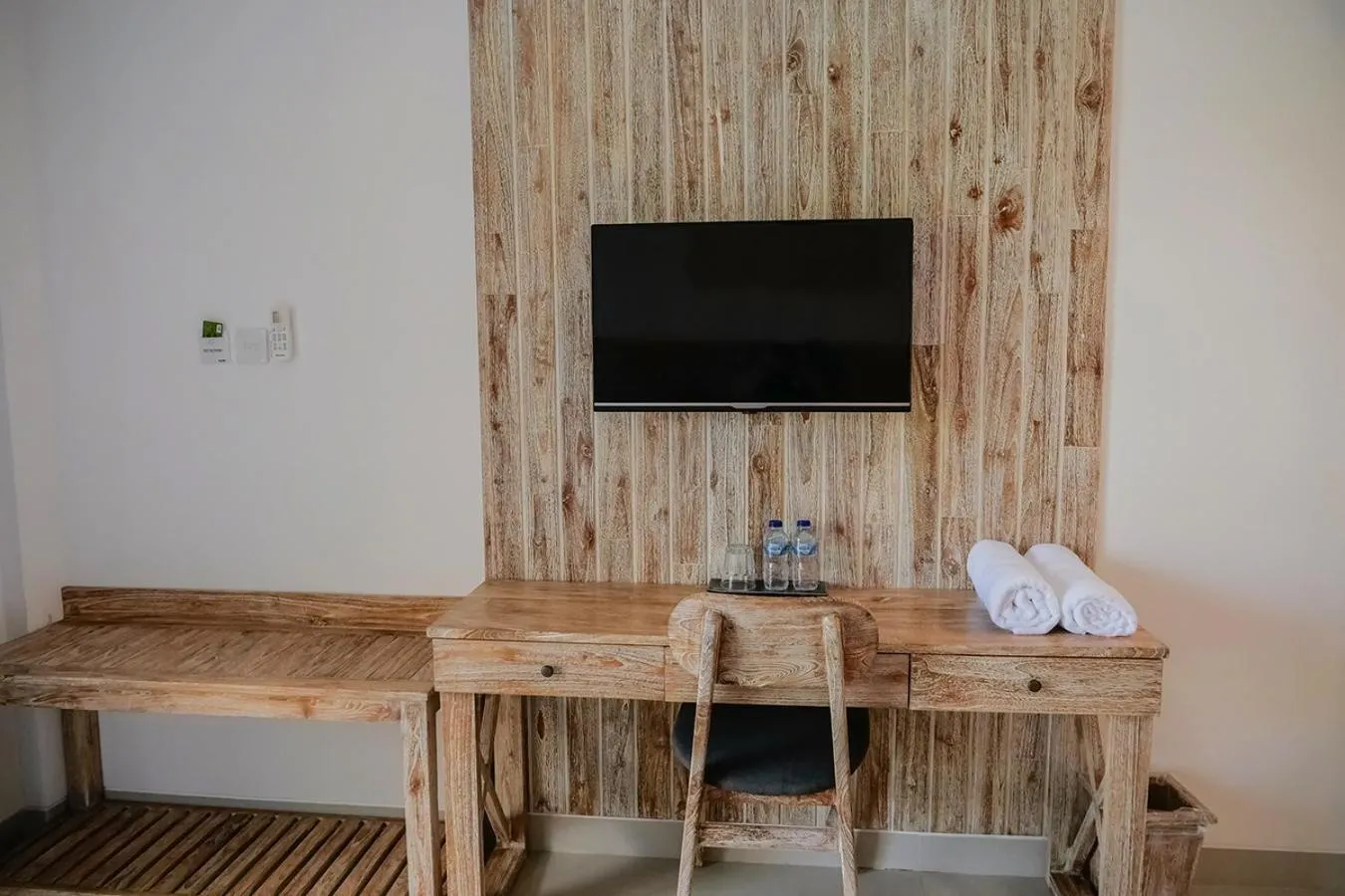 TV and multimedia in Tirtha Khayangan