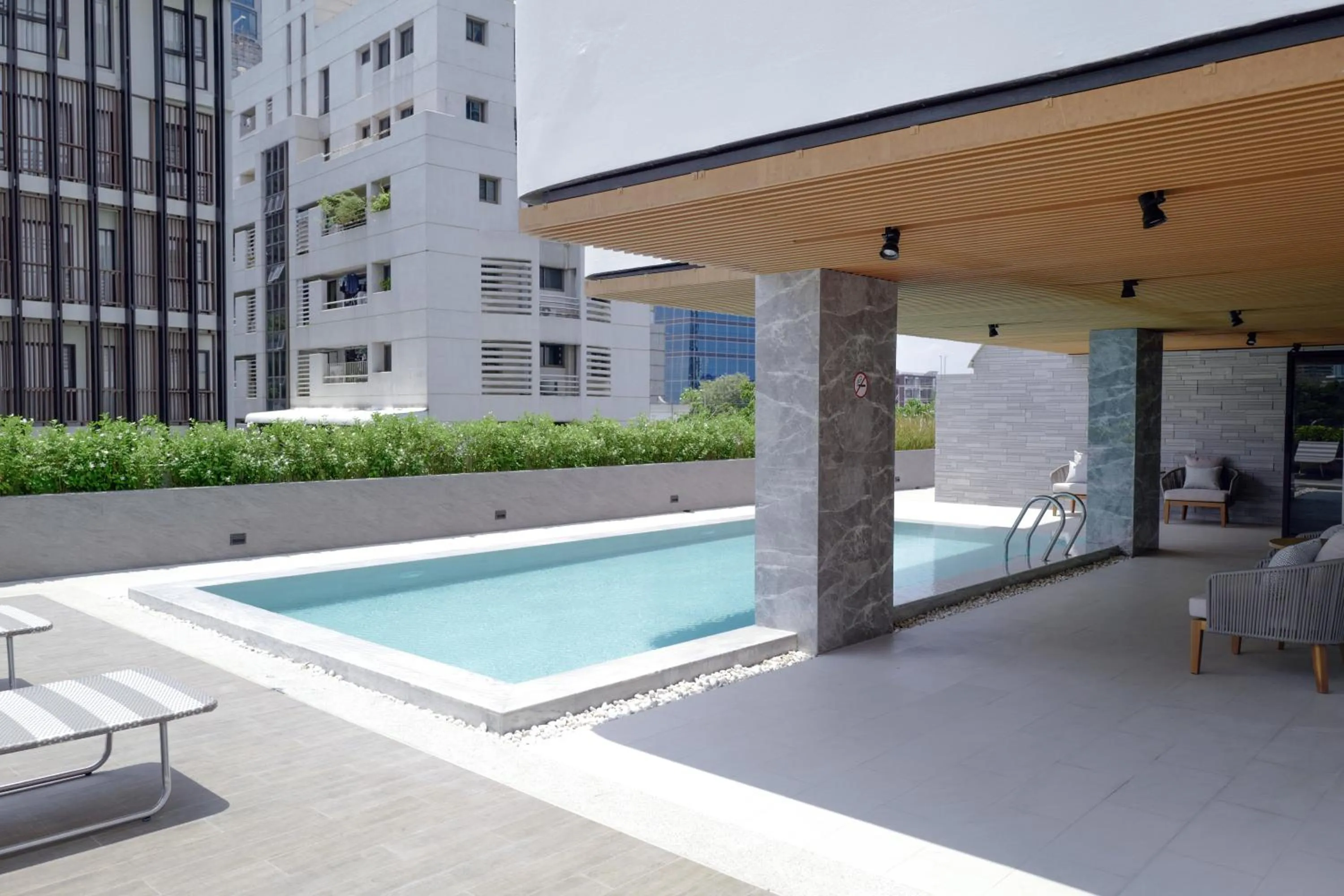 Swimming pool in The Cotton Saladaeng Hotel