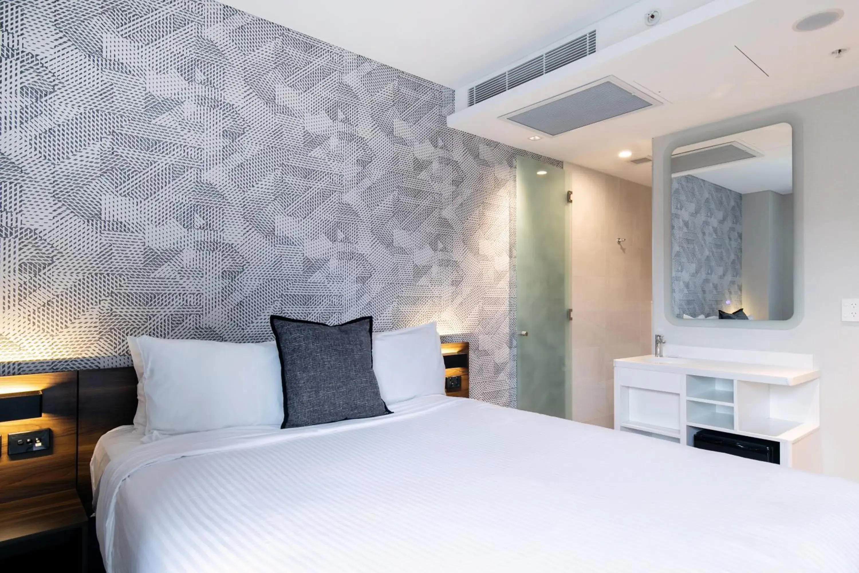 Bedroom, Bed in Kith Hotel Darling Harbour Bedroom, Bed in Kith Hotel Darling Harbour