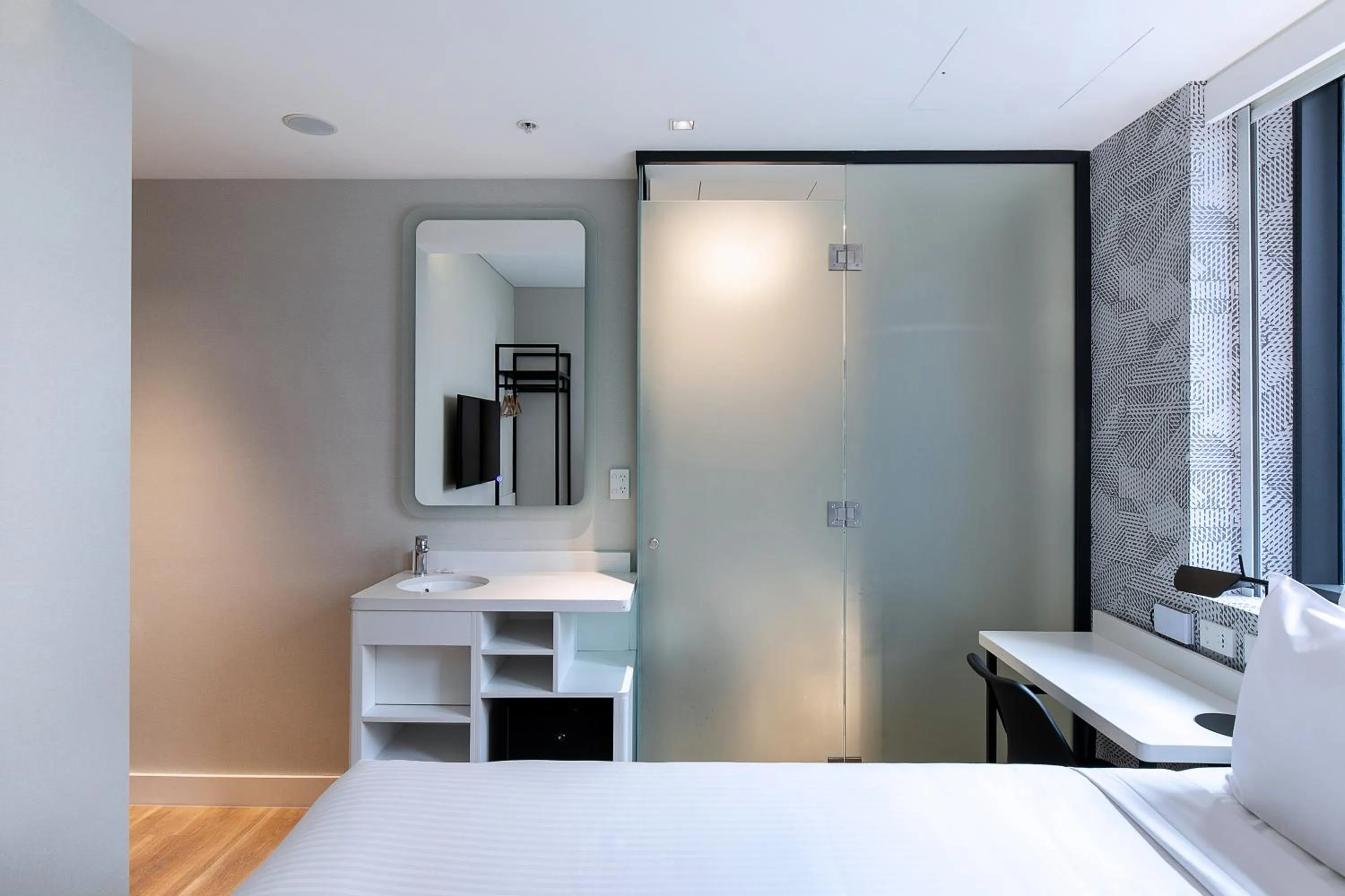 Bedroom, Bed in Kith Hotel Darling Harbour