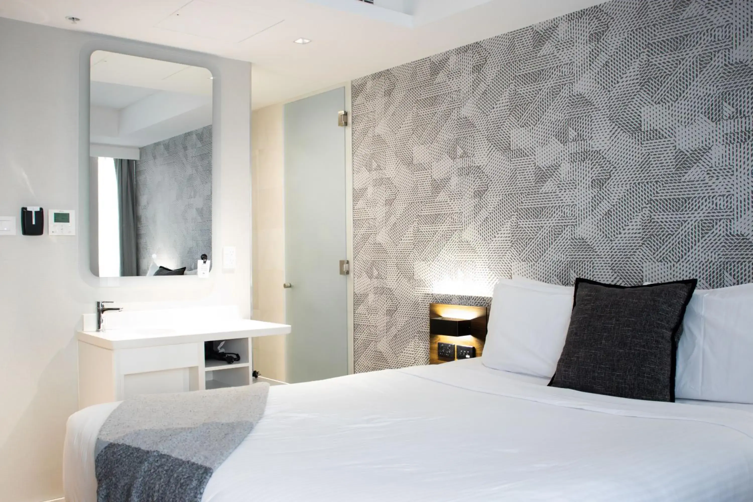 Bedroom, Bed in Kith Hotel Darling Harbour Bedroom, Bed in Kith Hotel Darling Harbour