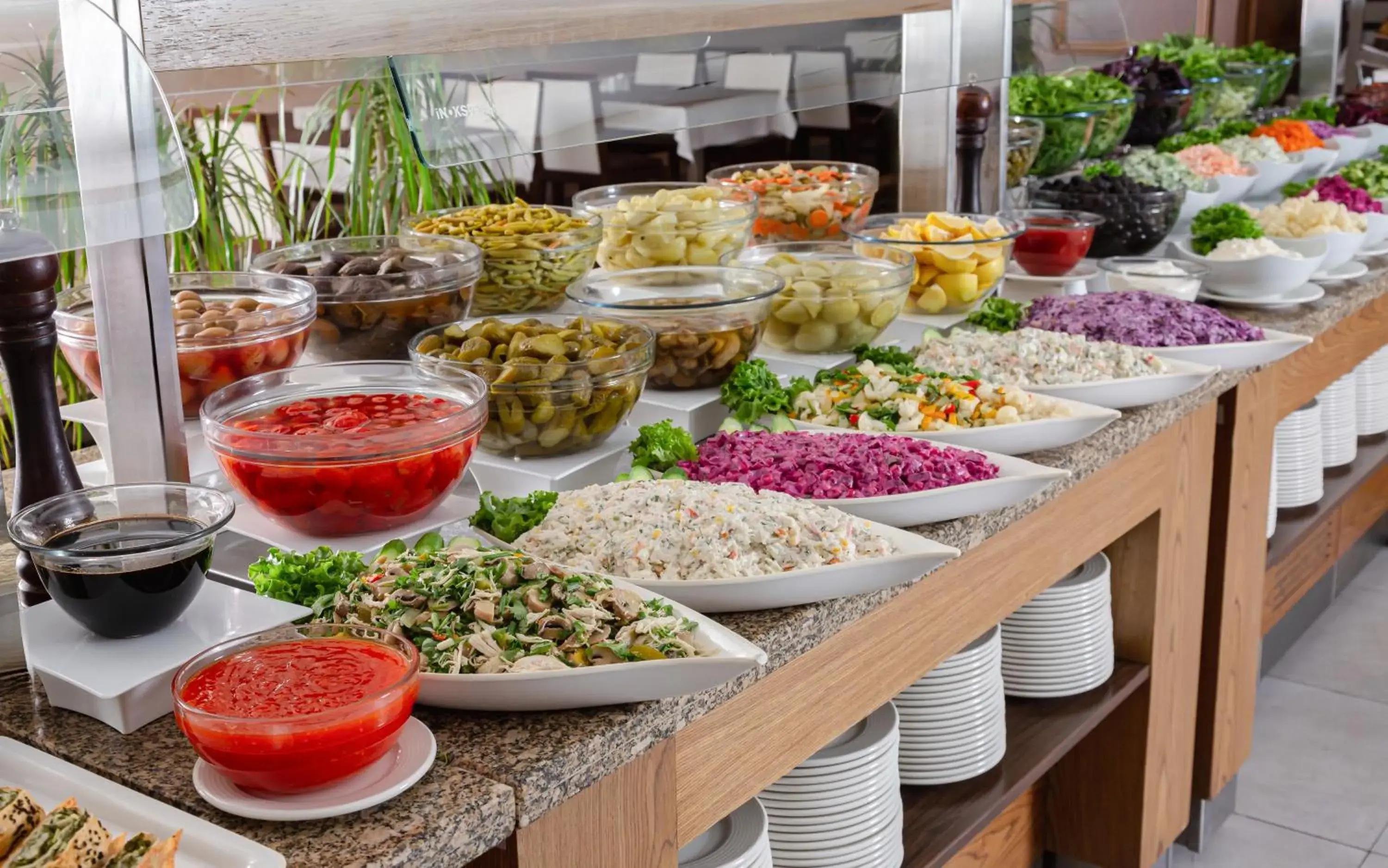 Restaurant/places to eat in Chinar Health Hotel Naftalan Restaurant/places to eat in Chinar Health Hotel Naftalan