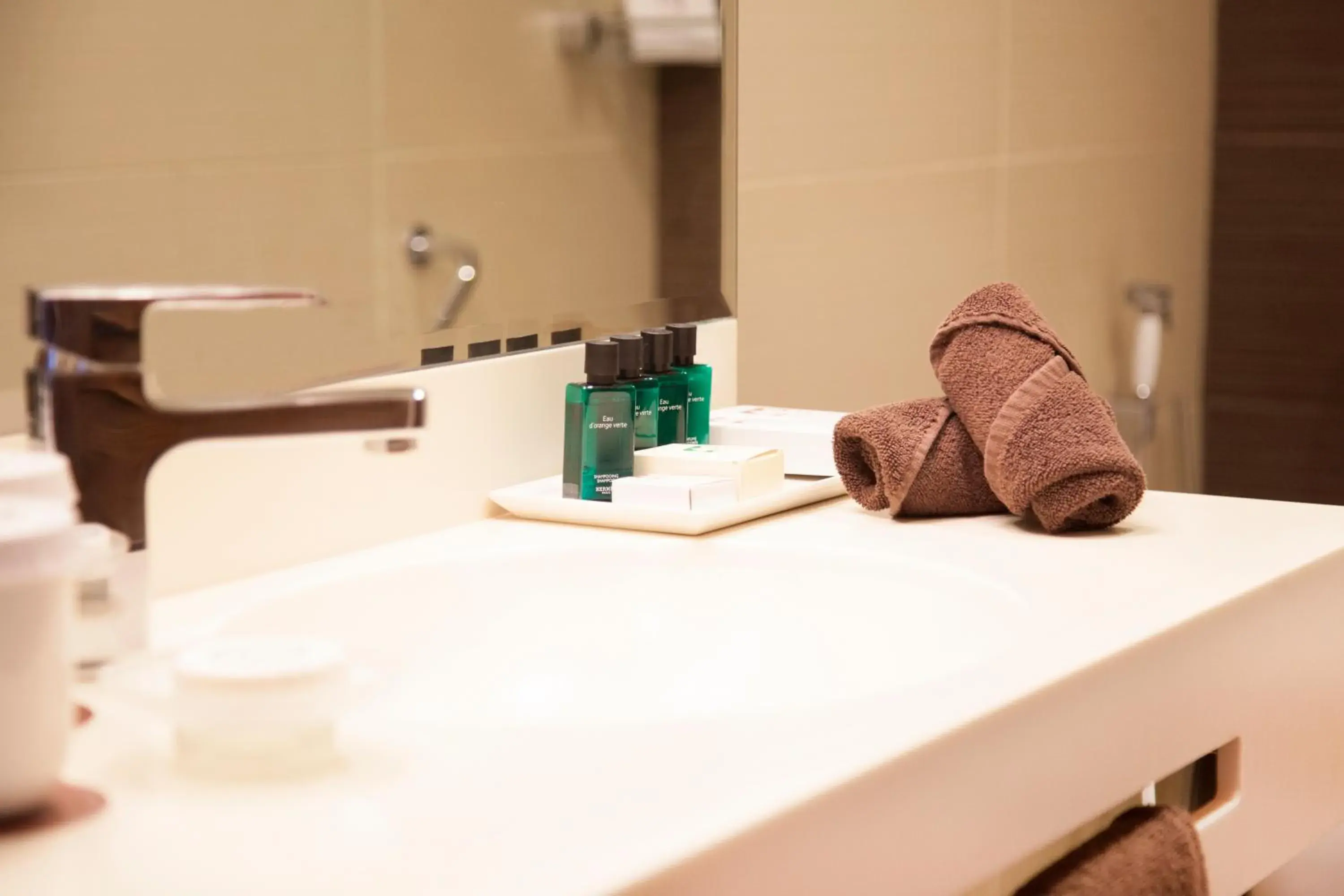 Deluxe Twin Room - single occupancy in Chinar Health Hotel Naftalan Deluxe Twin Room - single occupancy in Chinar Health Hotel Naftalan