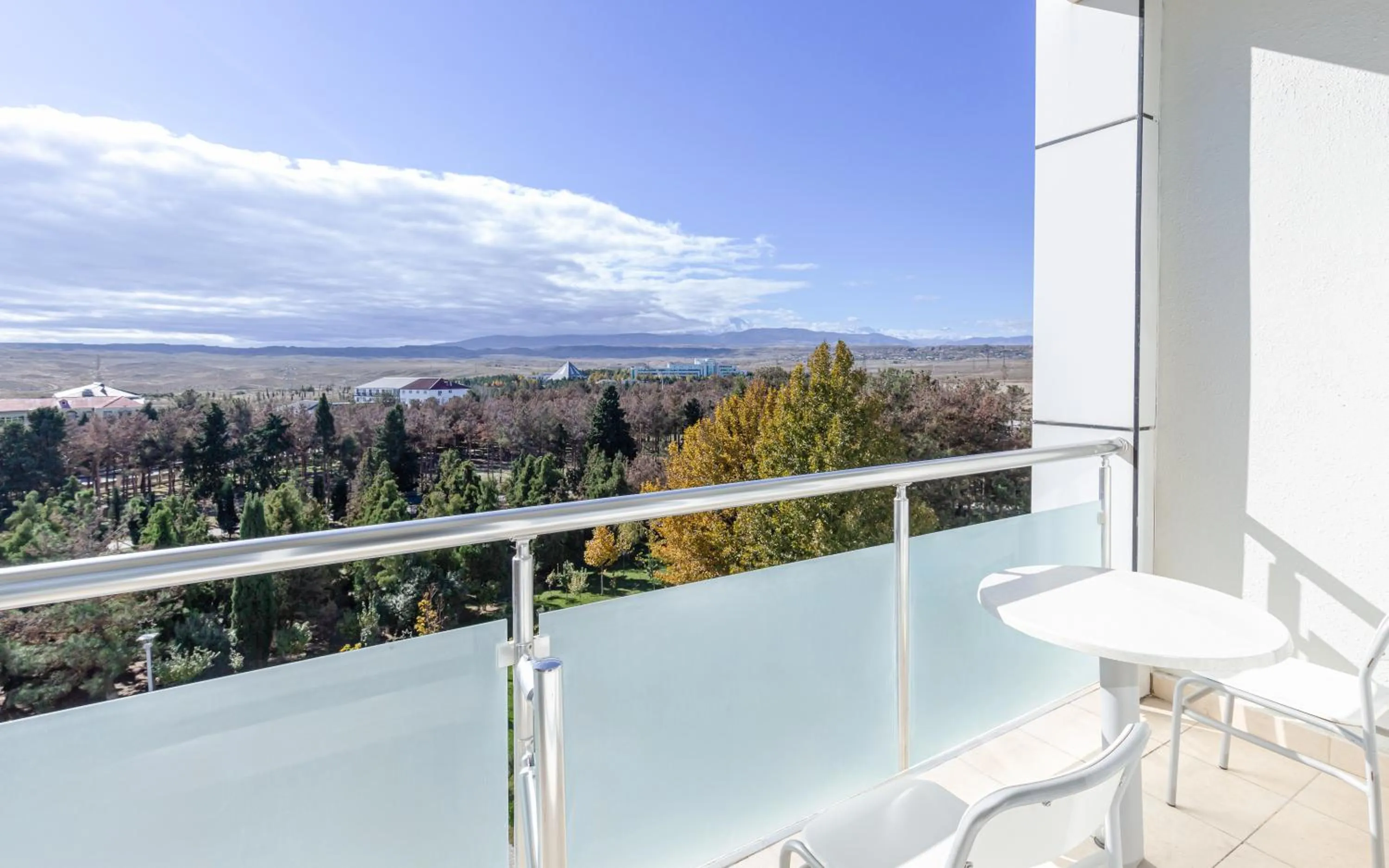 Balcony/Terrace in Chinar Health Hotel Naftalan