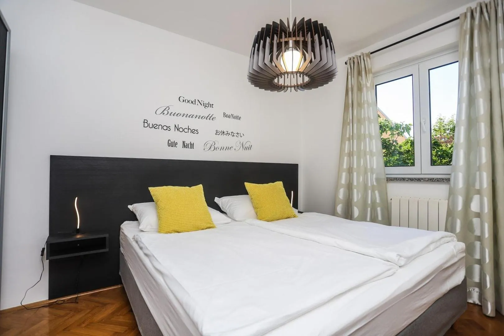 Bed in Apartments Silvano