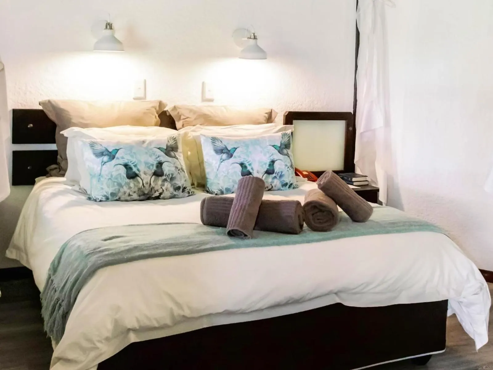 Bed in Okahandja Country Hotel