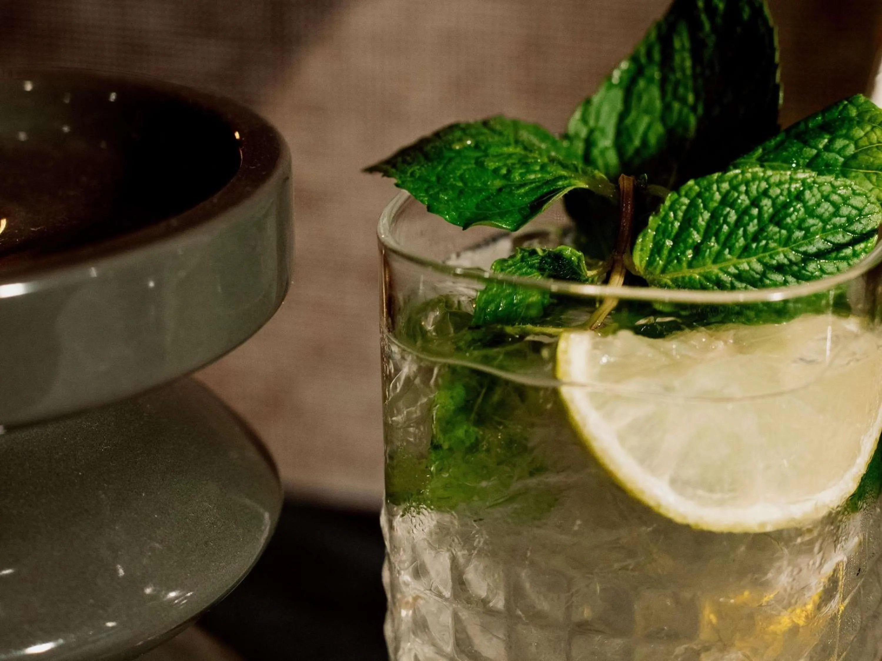 Lounge or bar in Mercure Roma Cinecittà