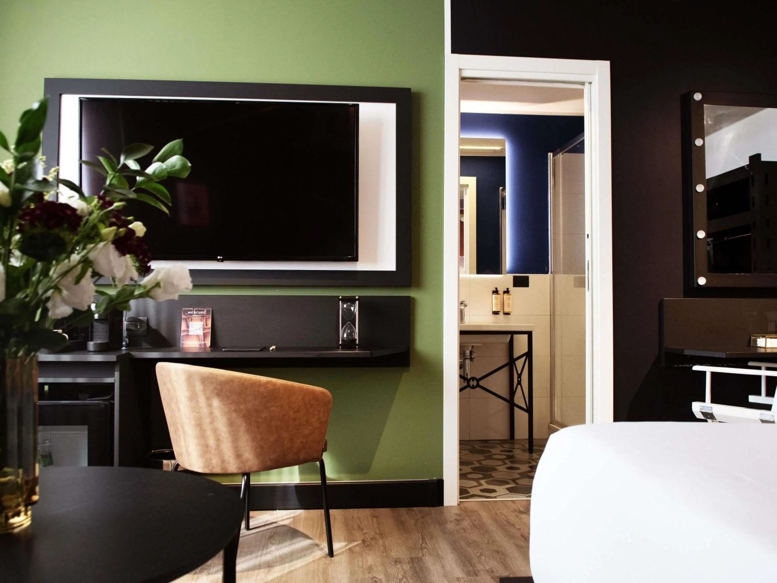 Bedroom, Bed in Mercure Roma Cinecittà