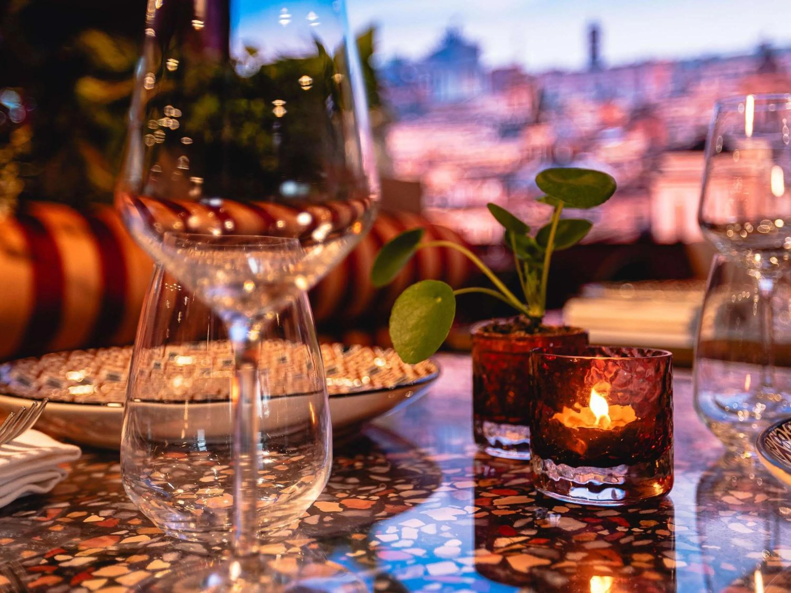 Restaurant/places to eat in Mercure Roma Cinecitta