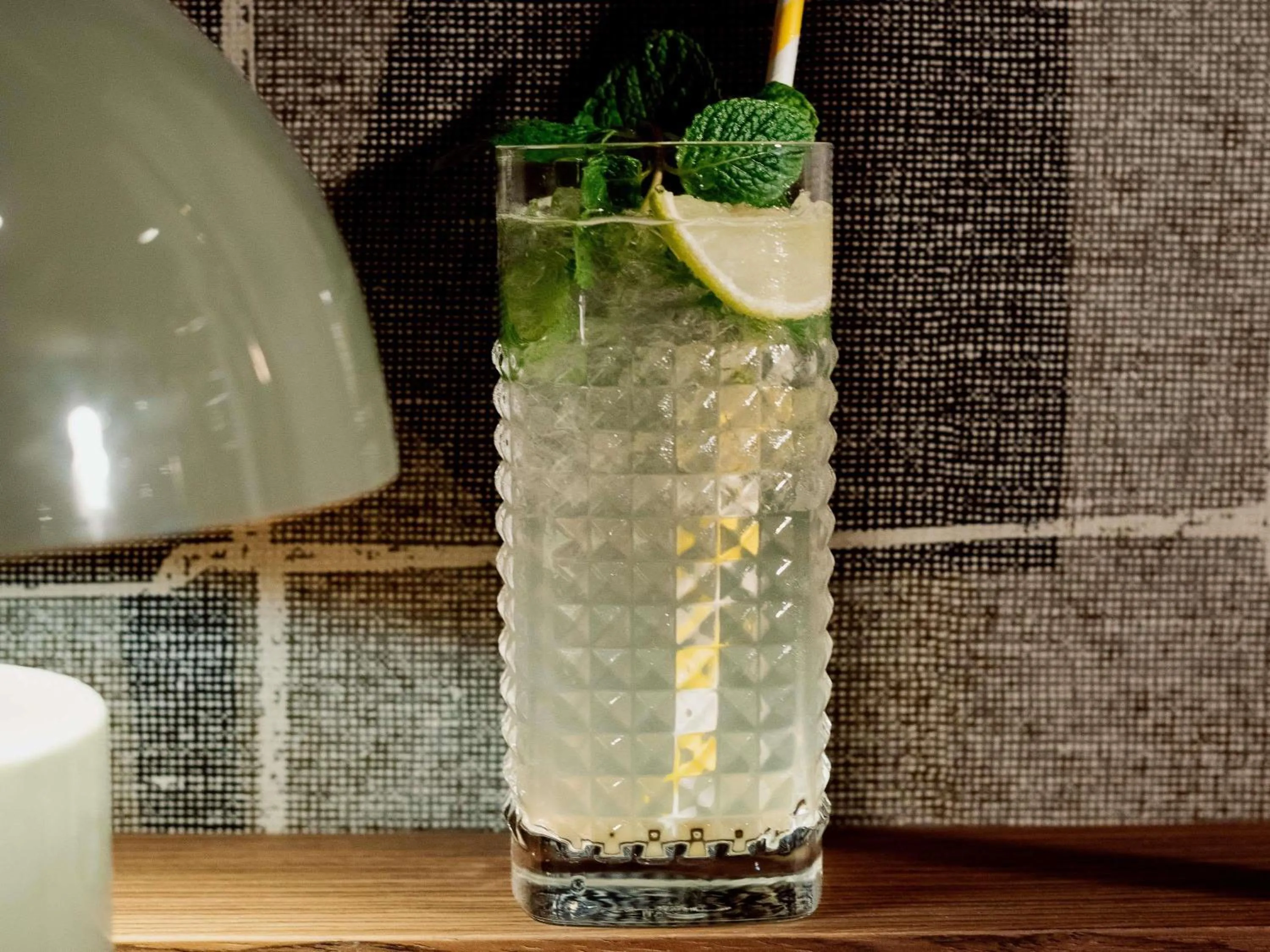 Lounge or bar in Mercure Roma Cinecittà