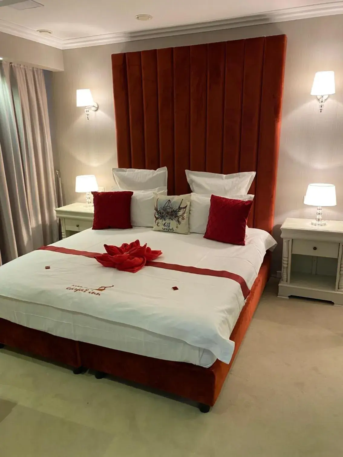 Bed in HOTEL CARPAT INN Bed in HOTEL CARPAT INN