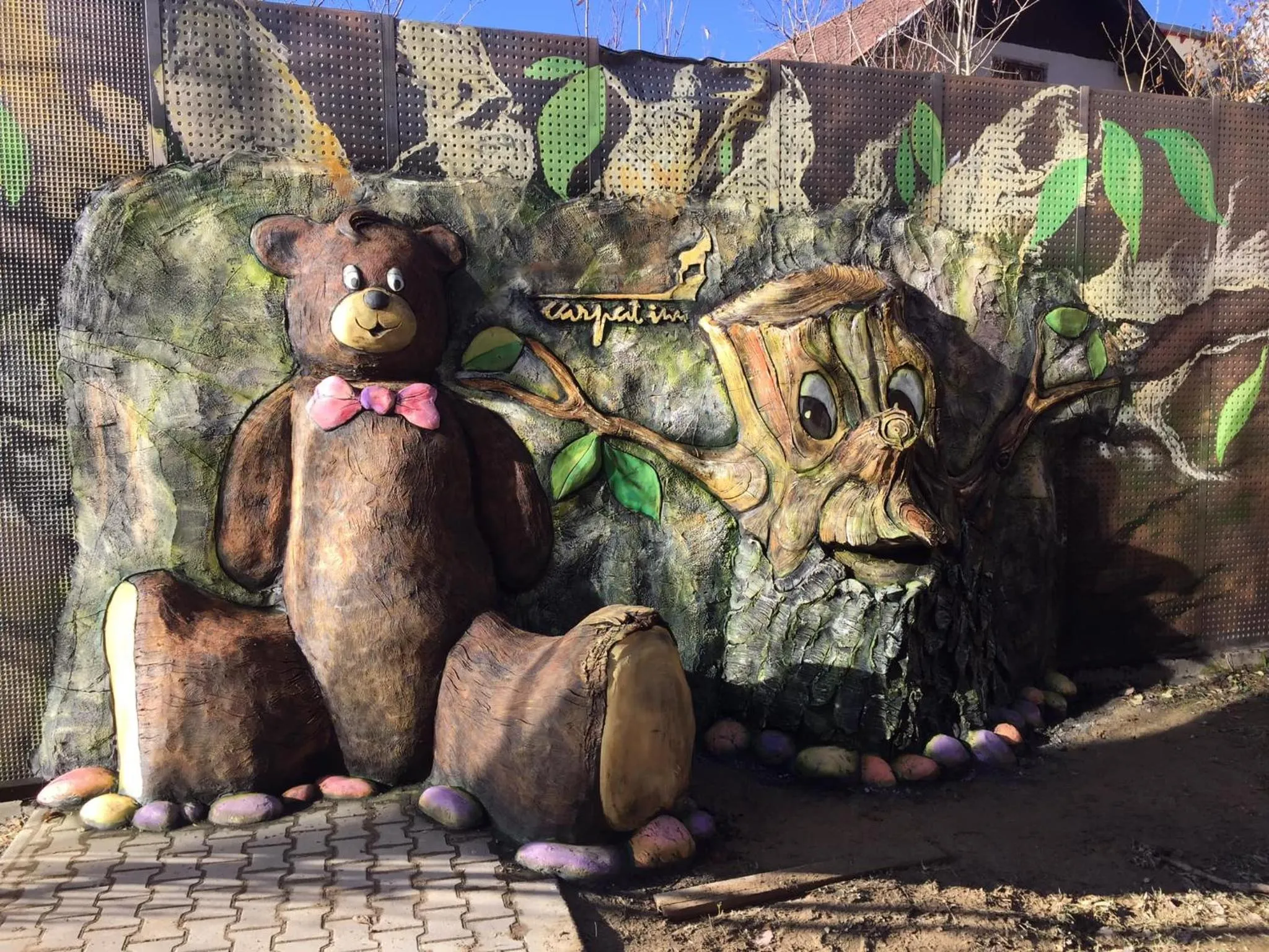 Game Room in HOTEL CARPAT INN