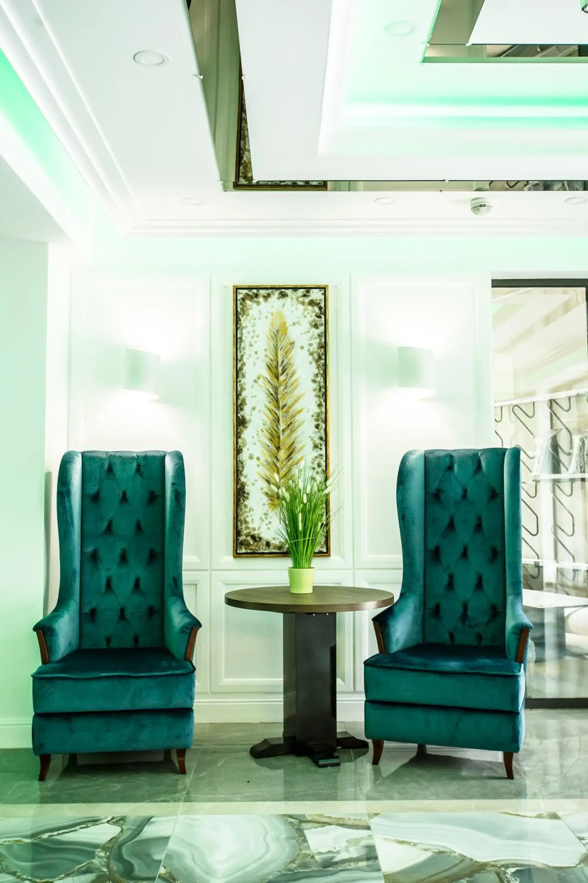 Lobby or reception in HOTEL CARPAT INN Lobby or reception in HOTEL CARPAT INN