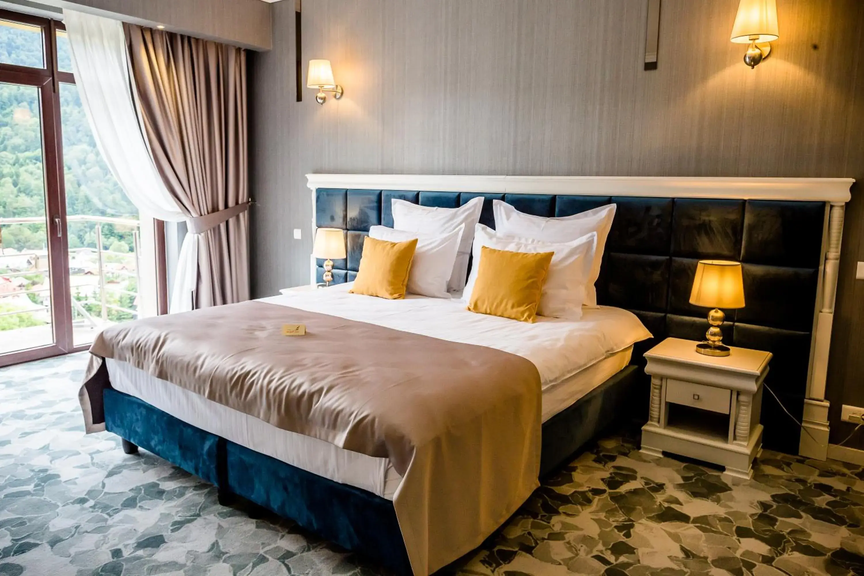 Photo of the whole room, Bed in HOTEL CARPAT INN Photo of the whole room, Bed in HOTEL CARPAT INN