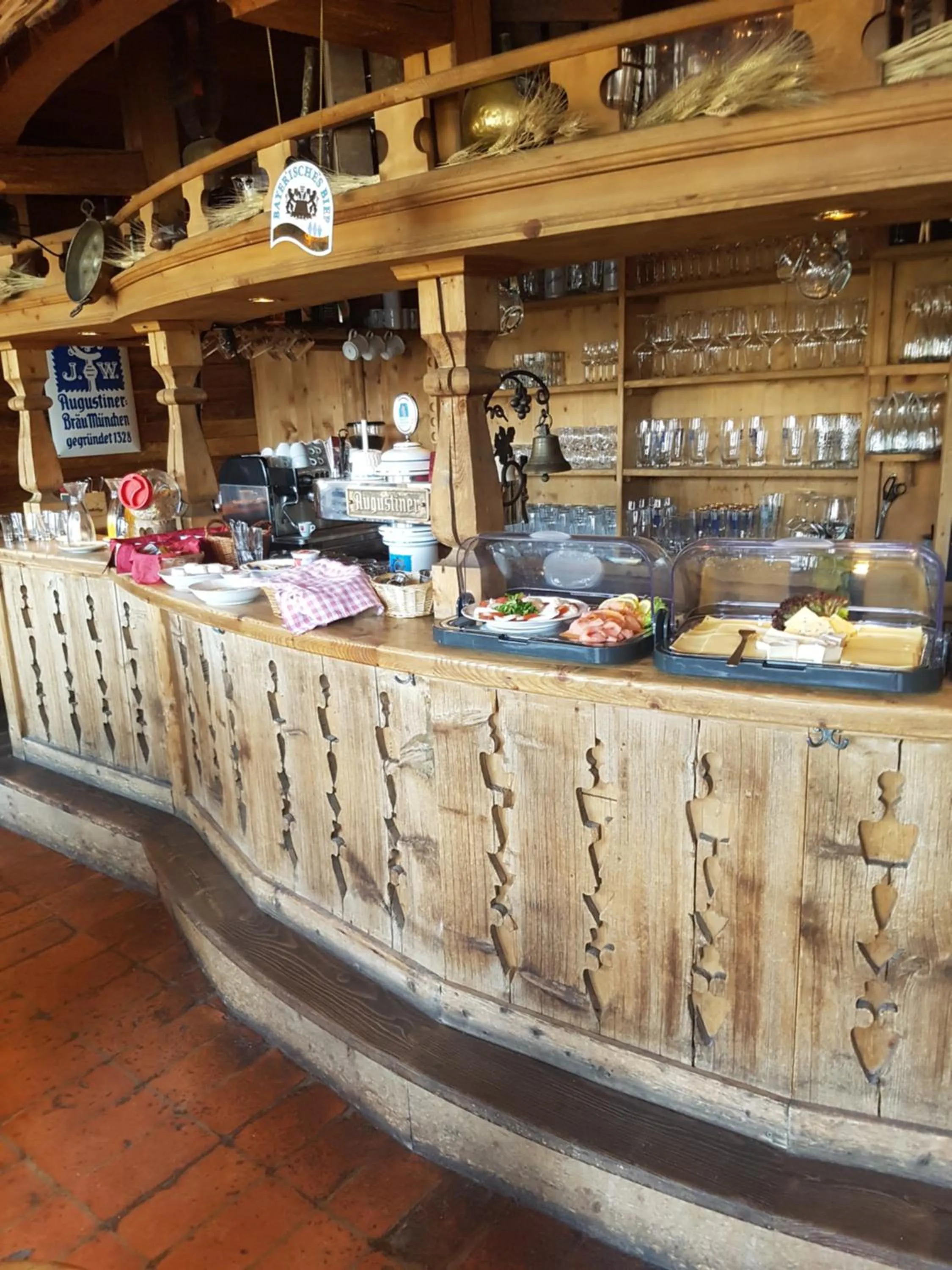 Breakfast in Hotel Almwirt