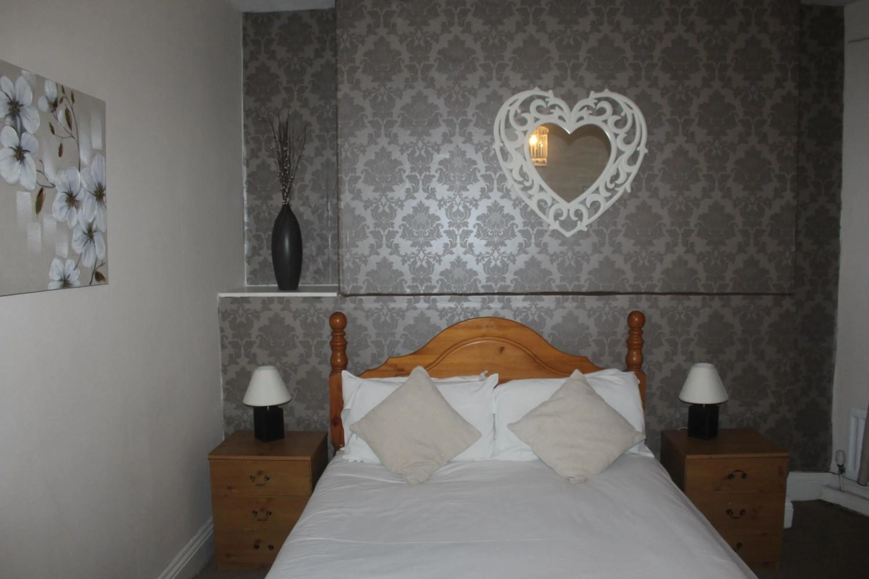 Bed in Station Inn