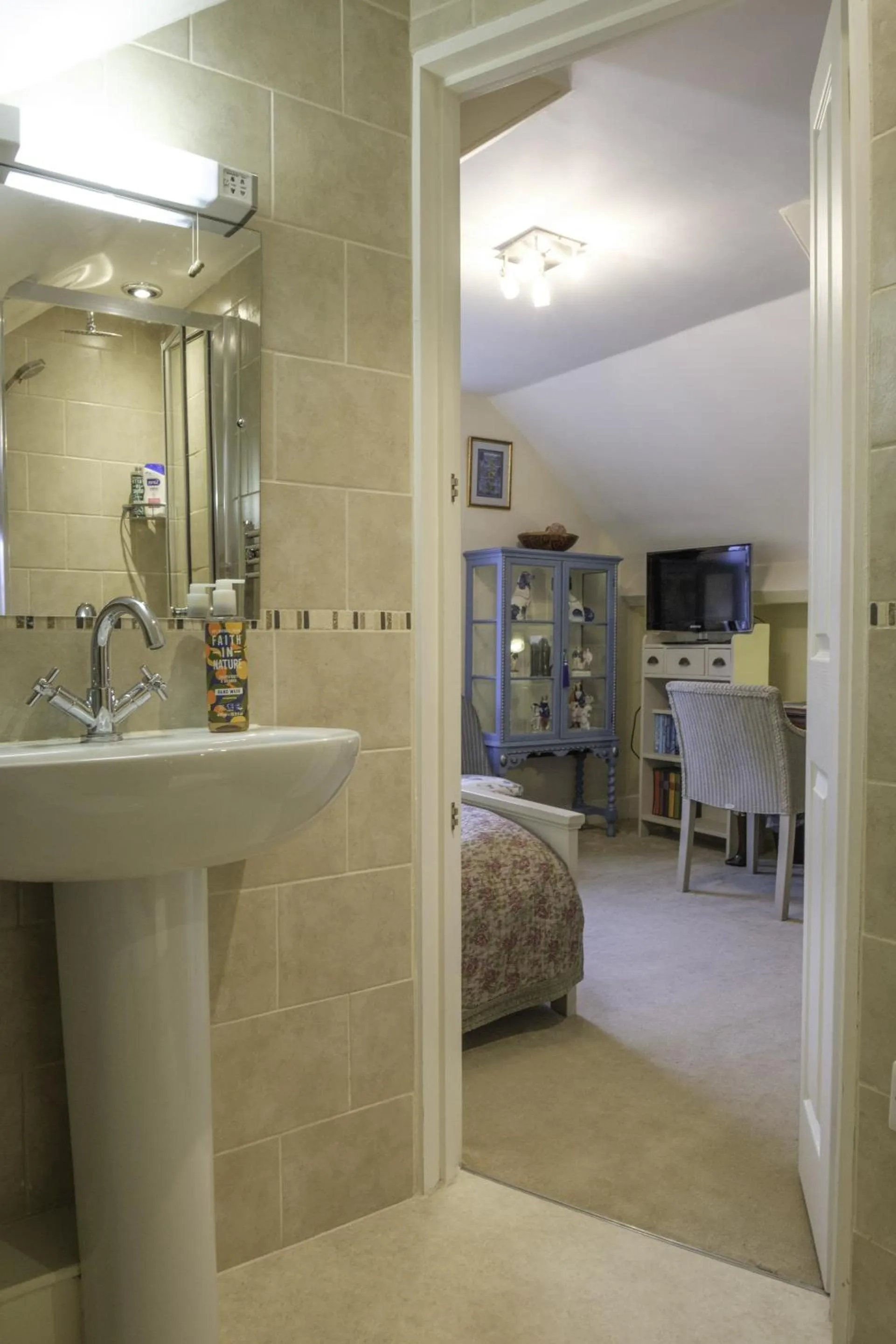 Bathroom in Turks Hall