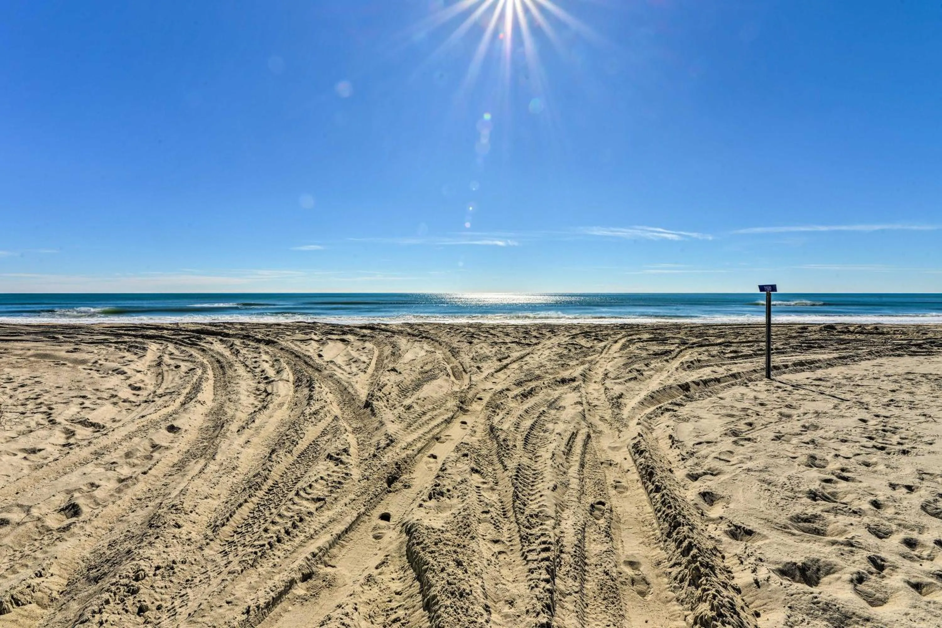 Hannahs Place - Quaint and Cozy Apt by the Beach!