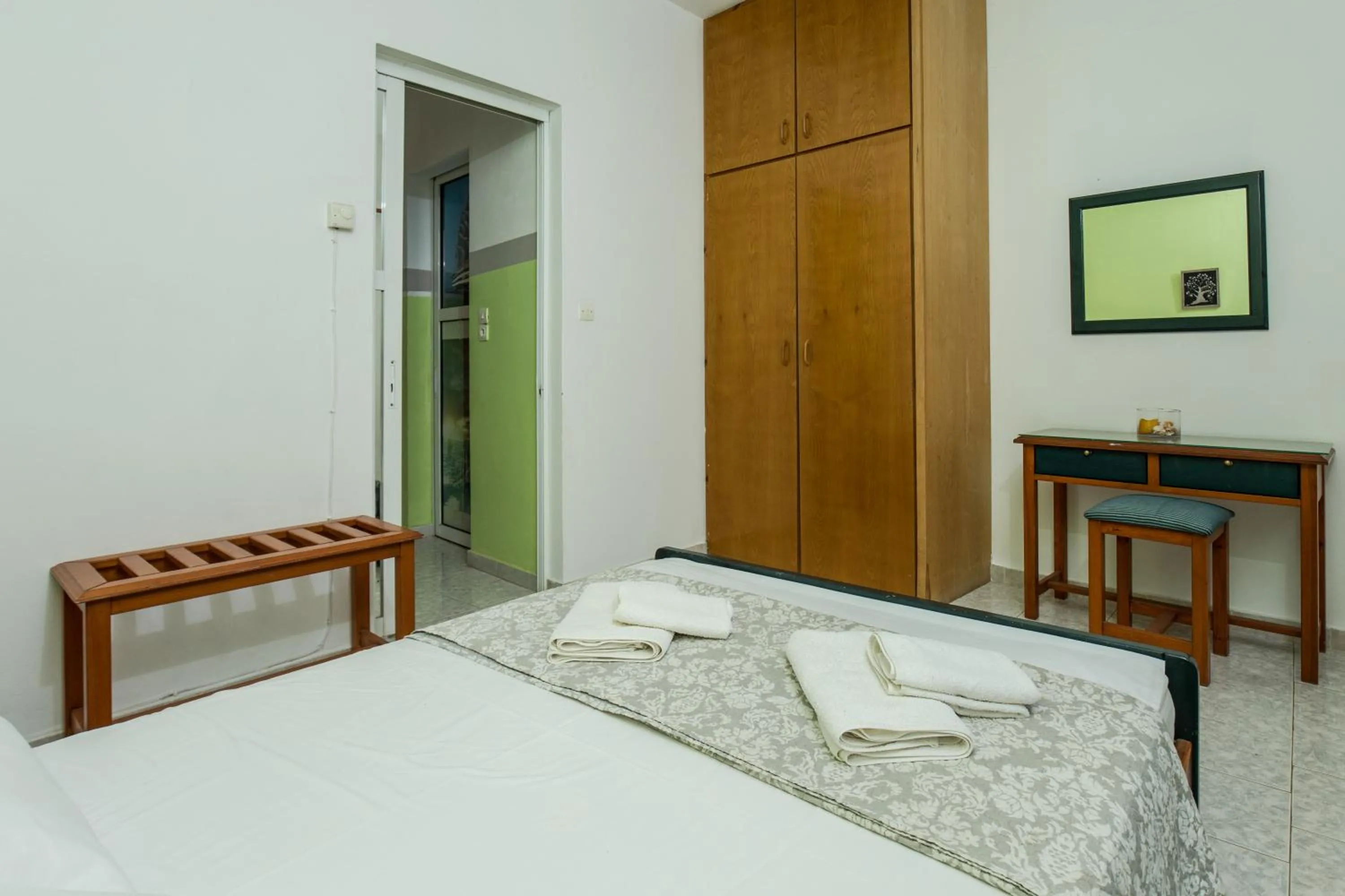 Bedroom, Bed in Aqua Marine