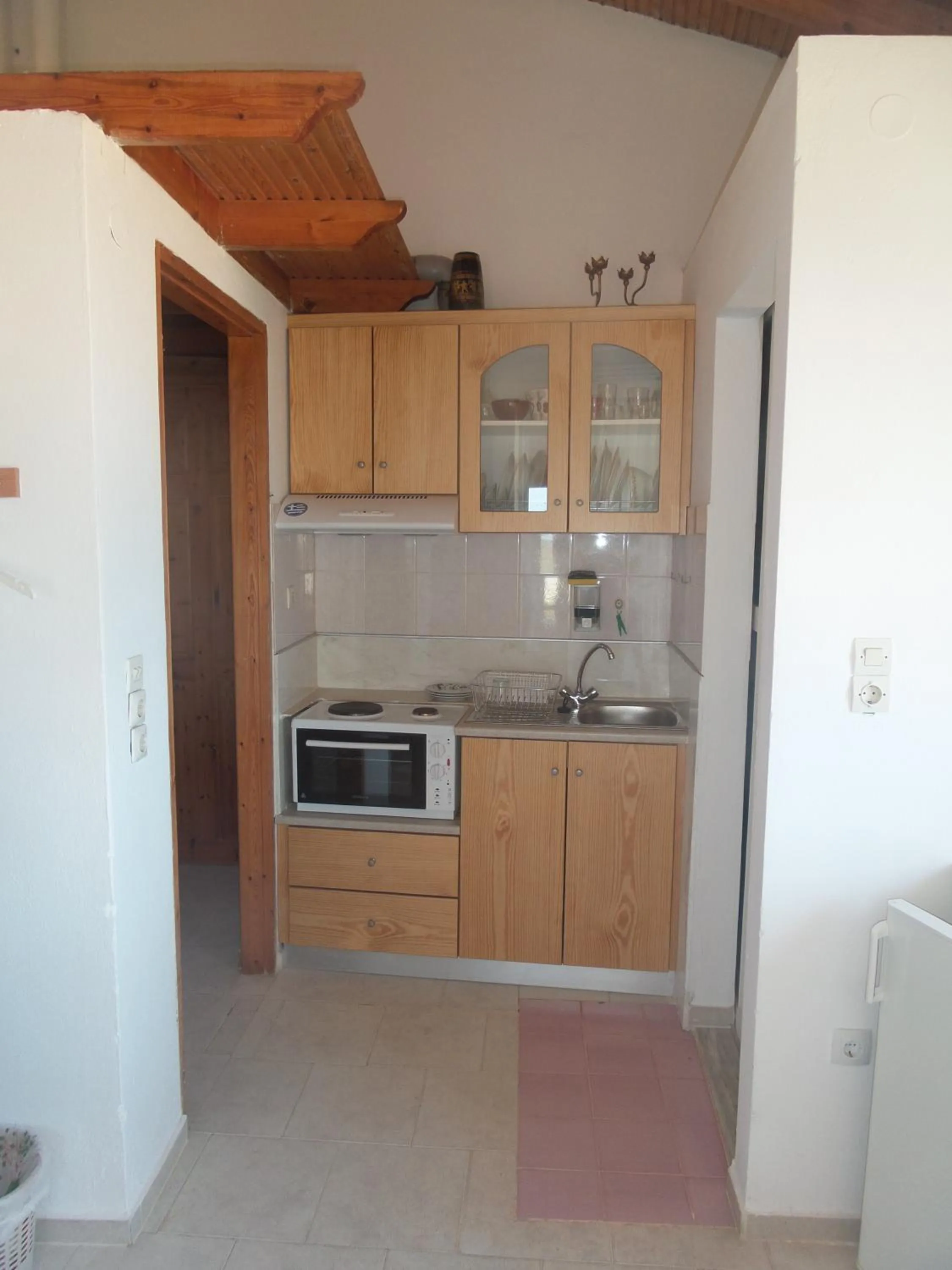Kitchen or kitchenette in Aqua Marine