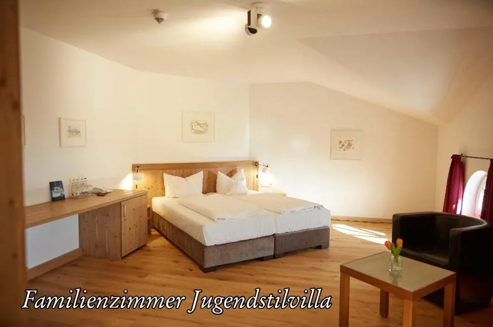 Photo of the whole room, Bed in Hotel Luitpold am See