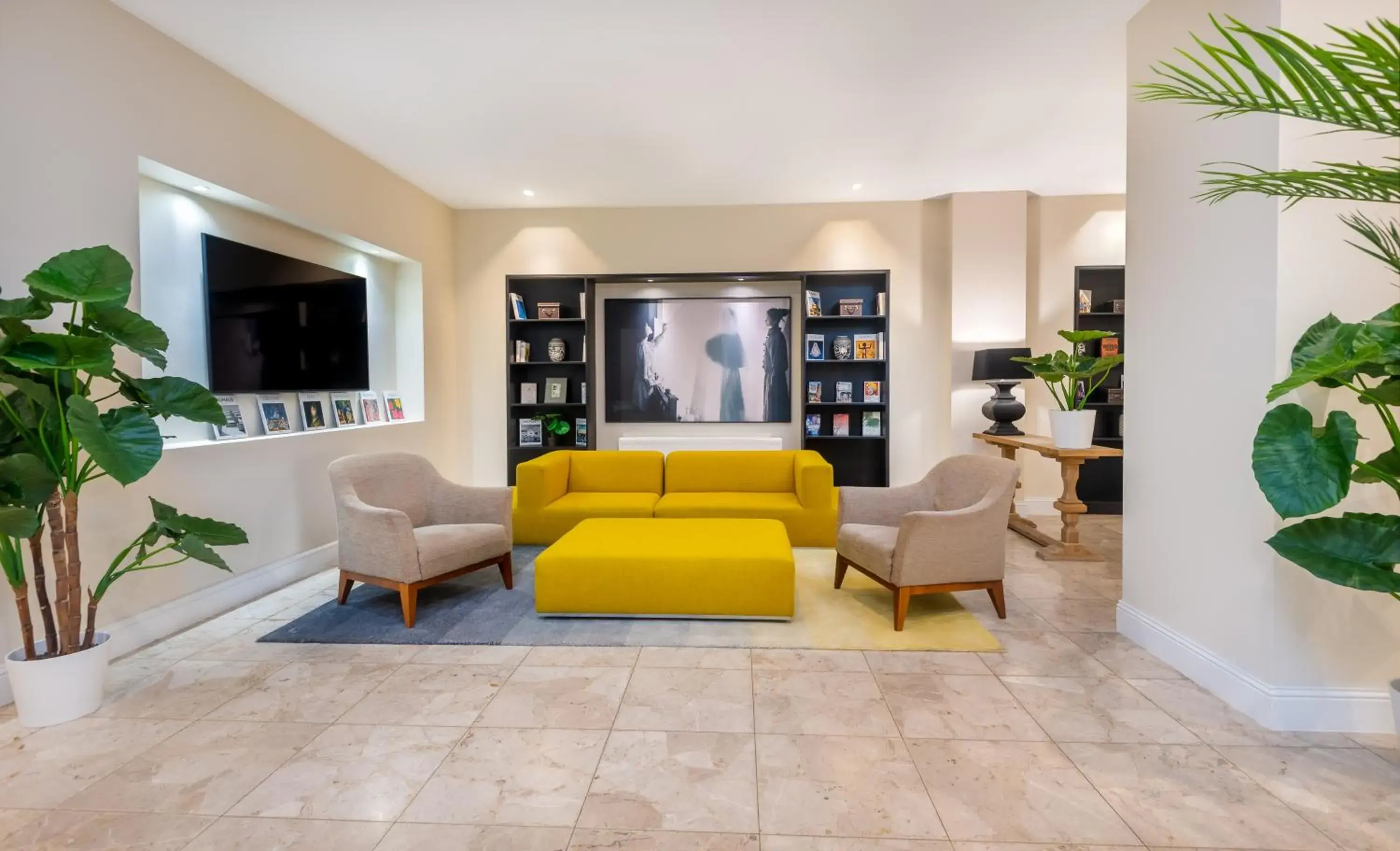 Lobby or reception in Wyndham Garden Lahnstein Koblenz Lobby or reception in Wyndham Garden Lahnstein Koblenz