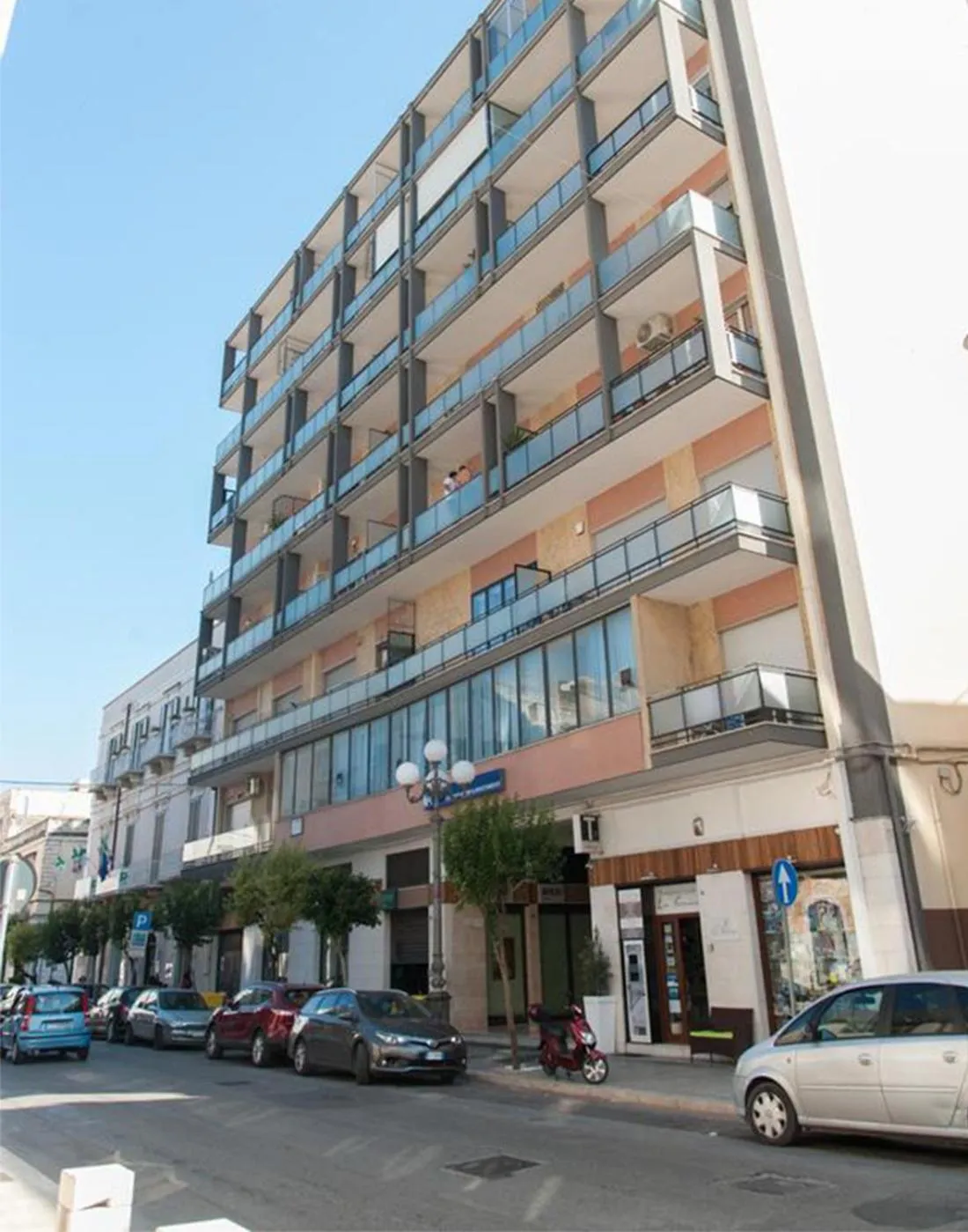 Property building in Dimore del Sud