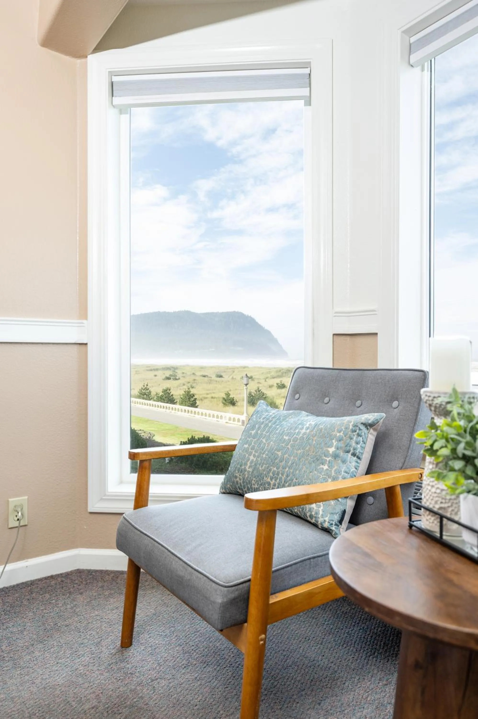 Day in The Seaside Oceanfront Inn