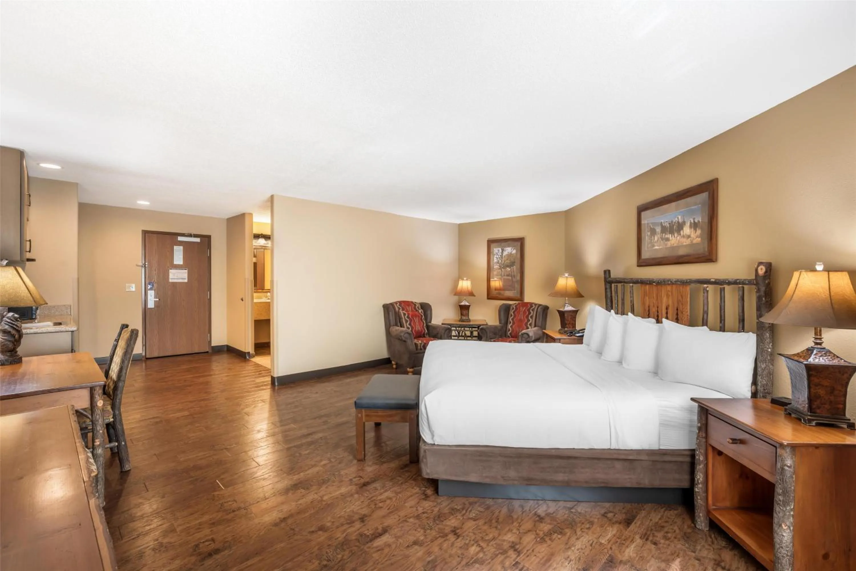 Photo of the whole room, Bed in Best Western Plus Kelly Inn & Suites