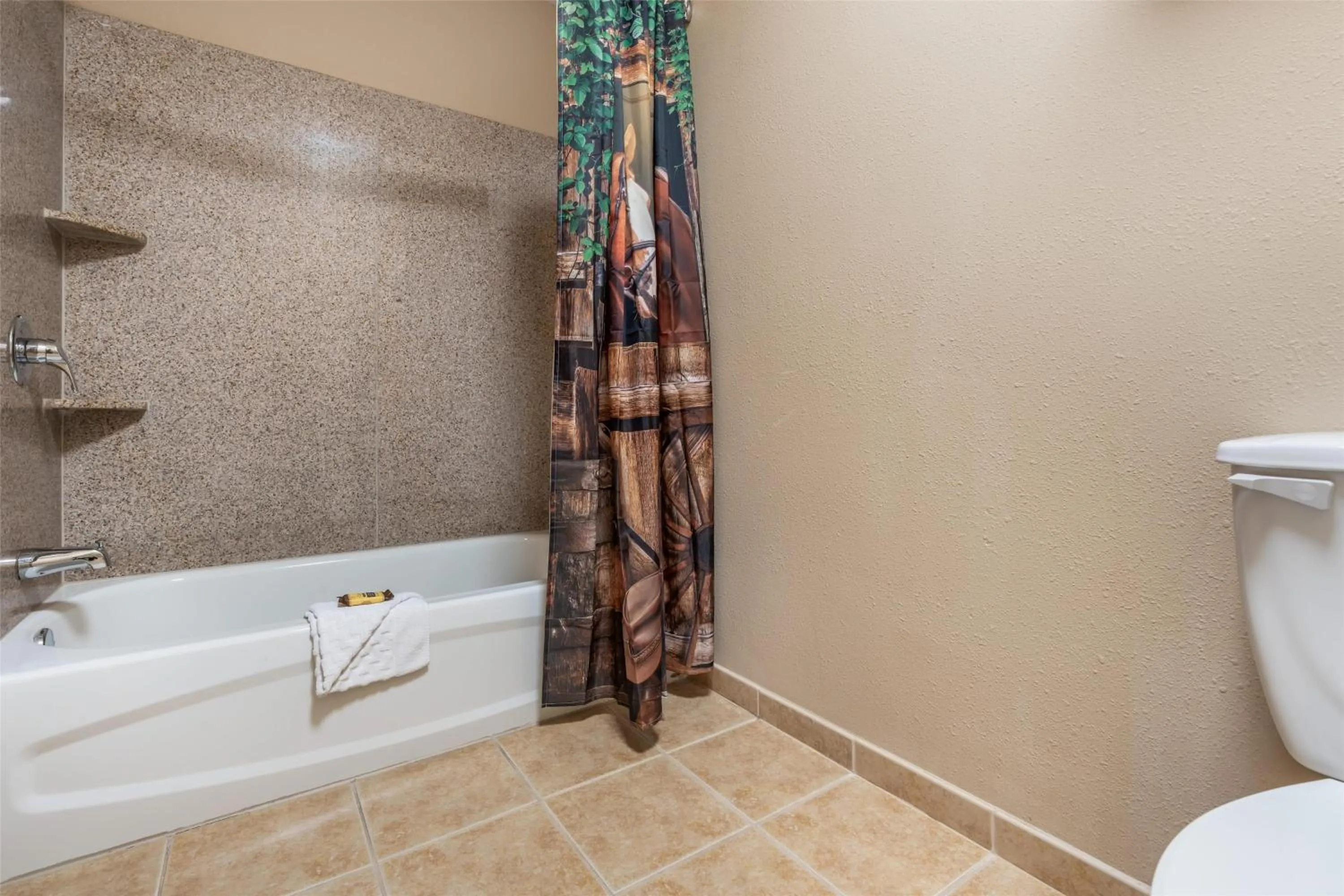 Bathroom in Best Western Plus Kelly Inn & Suites