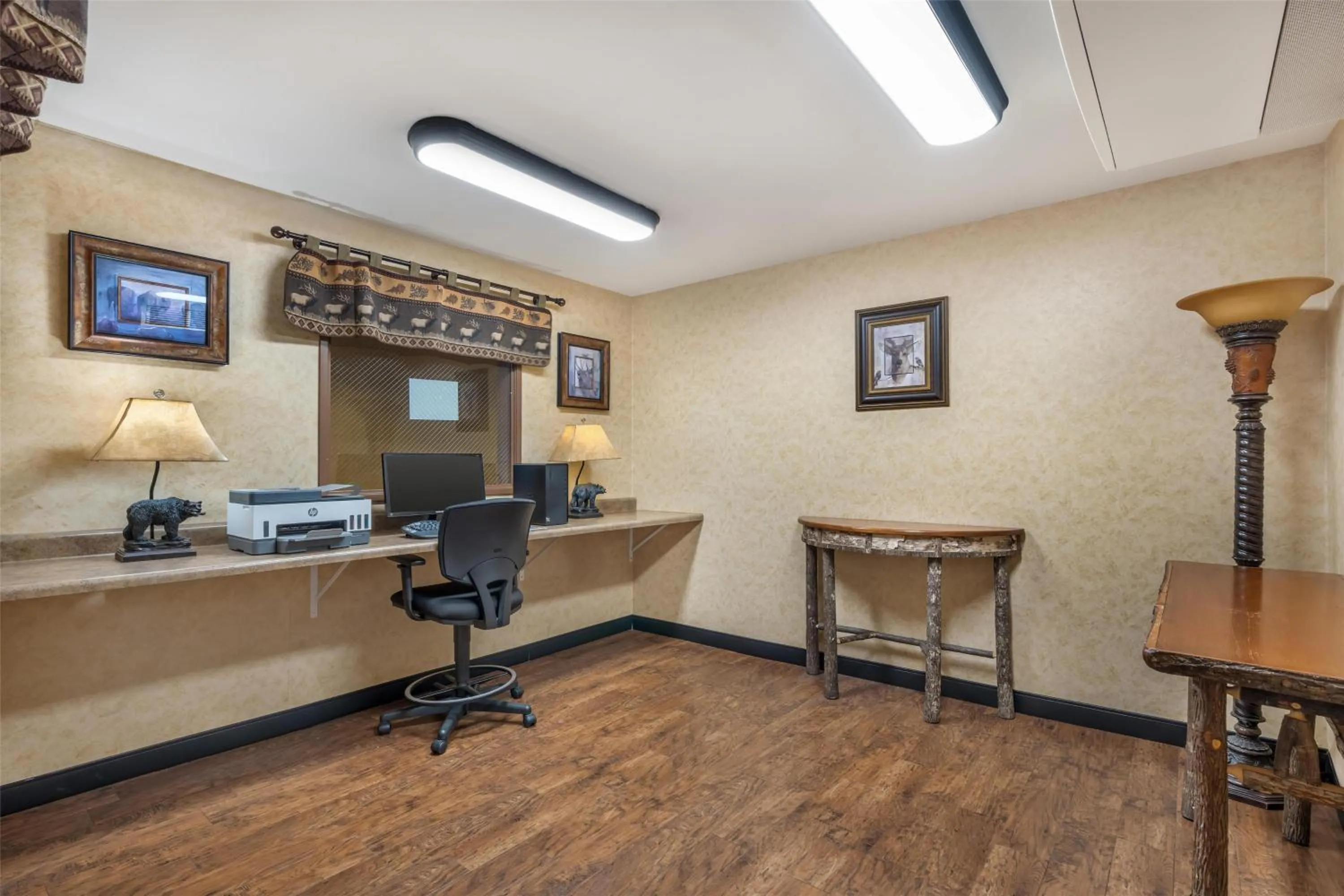 Business facilities in Best Western Plus Kelly Inn & Suites