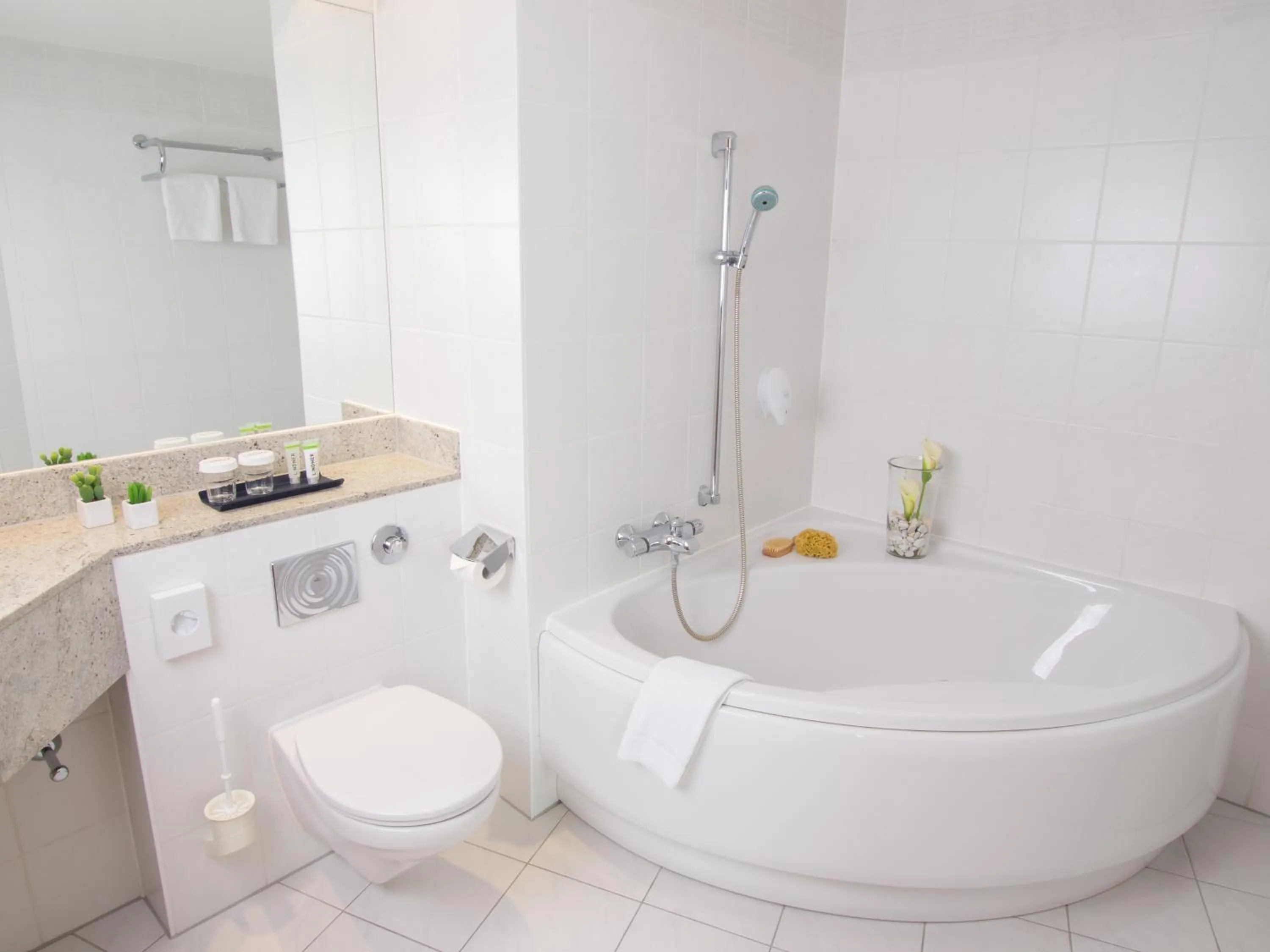 Bathroom in Lindner Hotel Cottbus