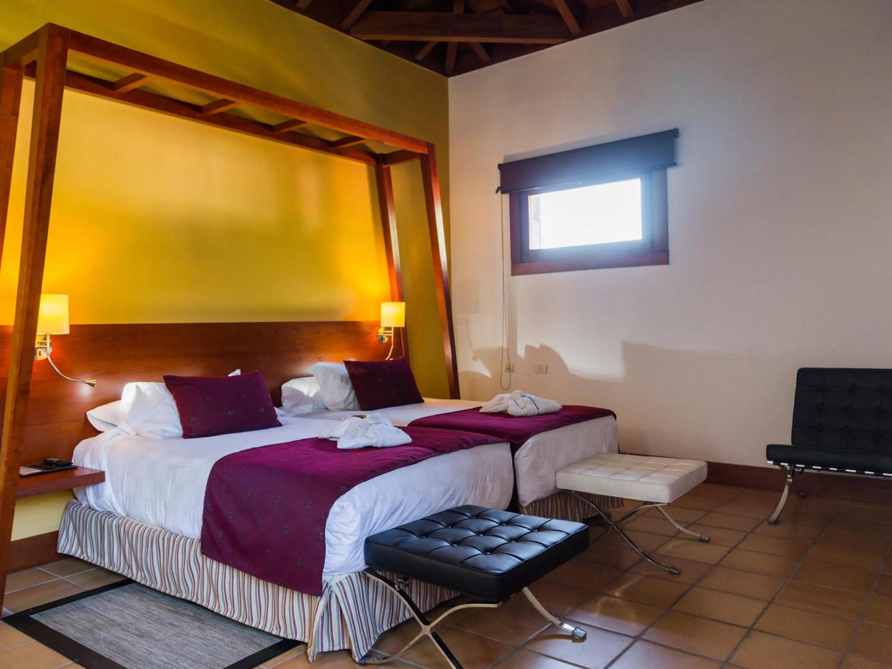 Photo of the whole room, Bed in La Casona del Patio
